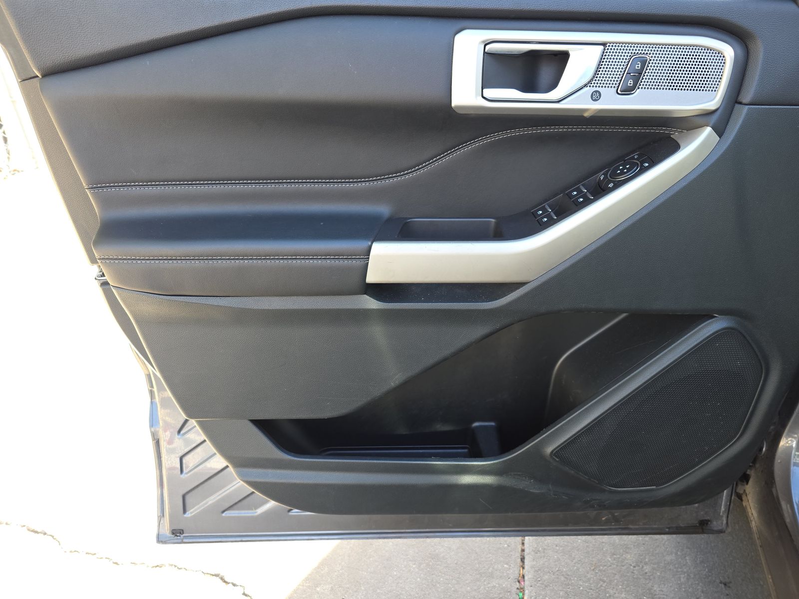 2023 Ford Explorer Limited AWD