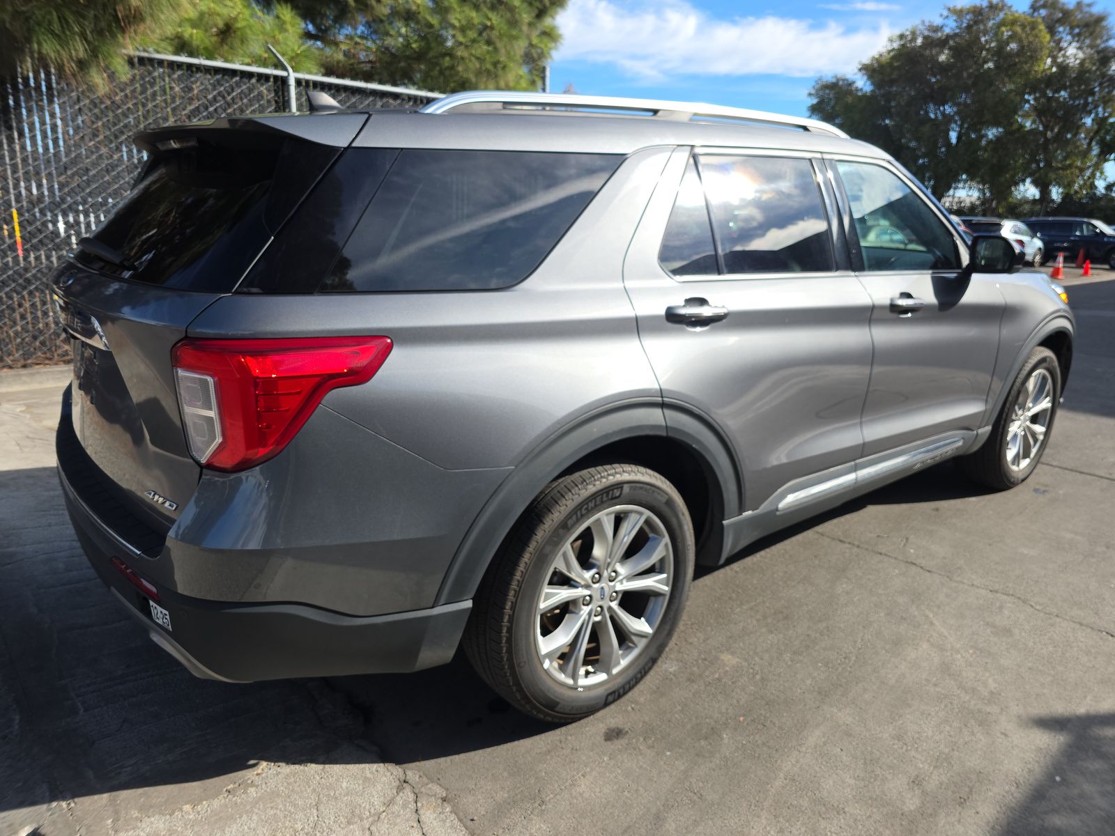 2023 Ford Explorer Limited AWD