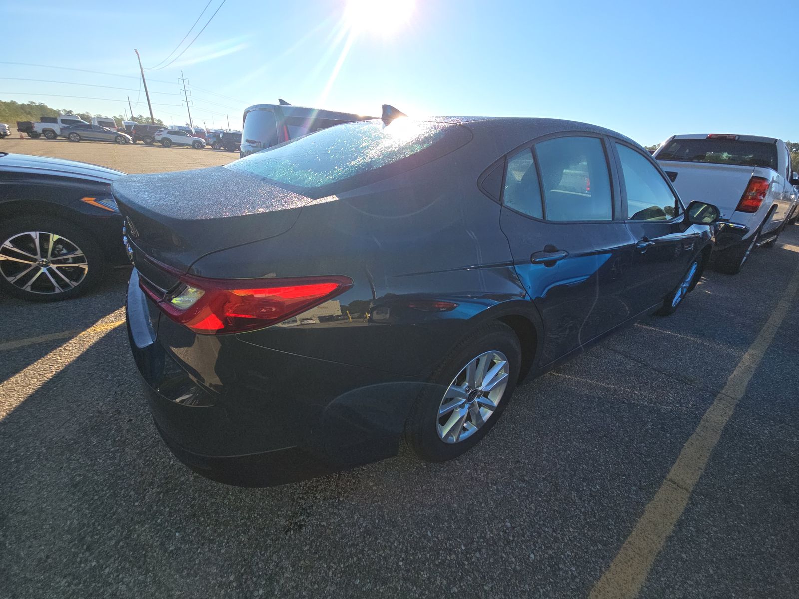 2025 Toyota Camry LE FWD