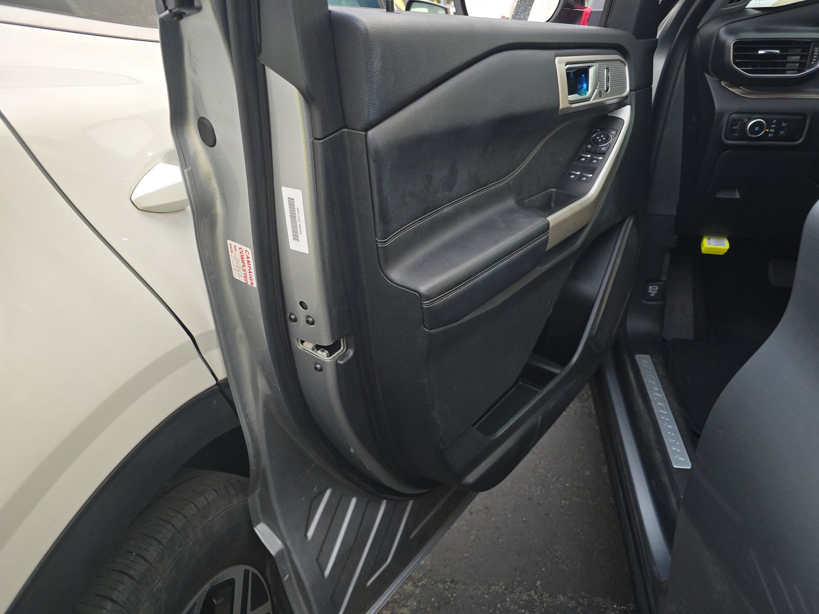 2023 Ford Explorer Limited AWD