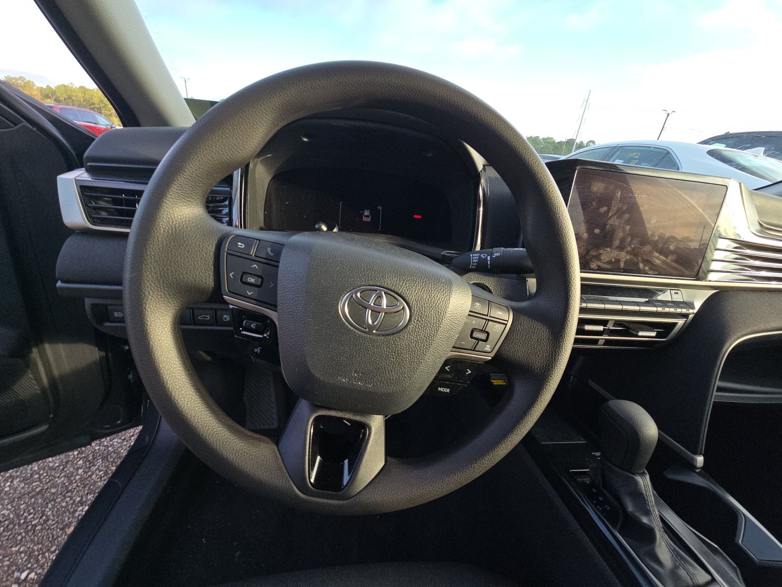 2025 Toyota Camry LE FWD