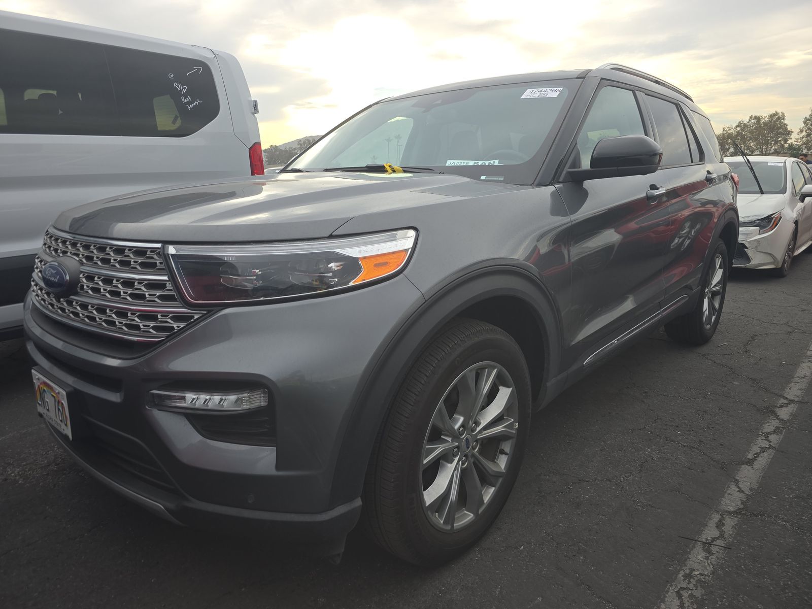 2023 Ford Explorer Limited AWD