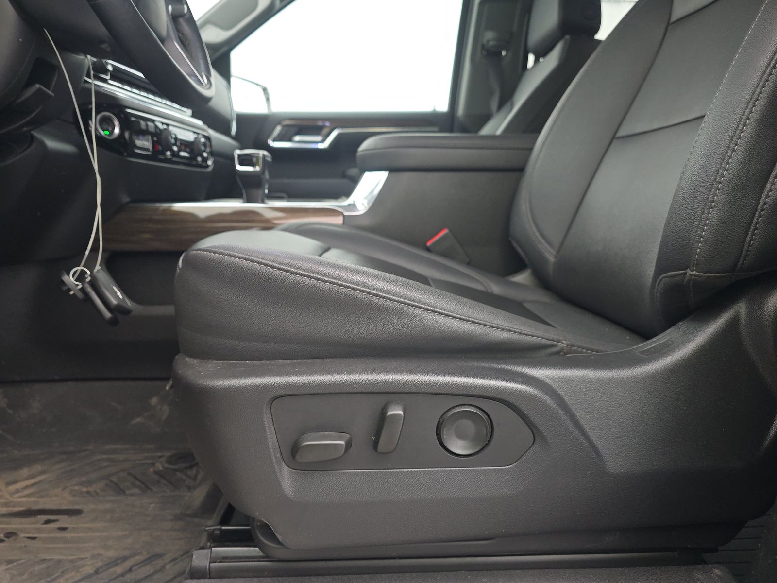 2023 Chevrolet Silverado 1500 RST AWD