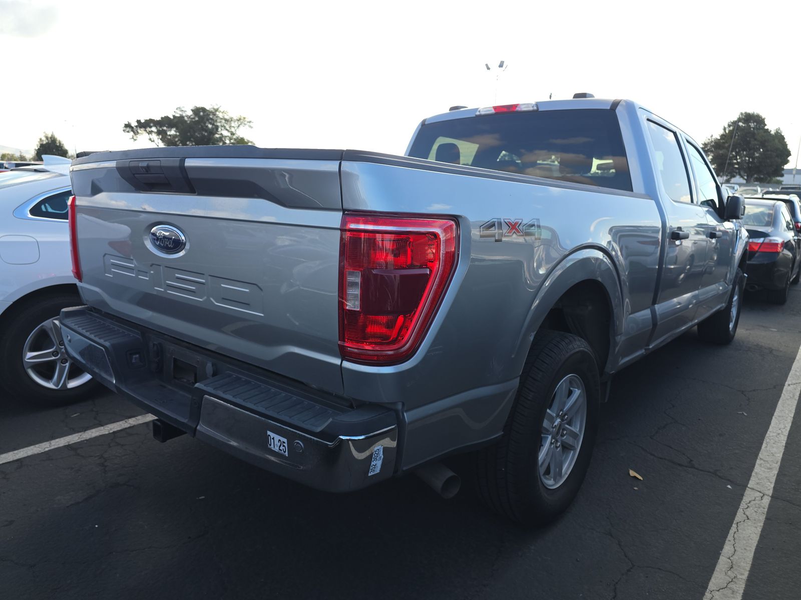 2023 Ford F-150 XLT AWD