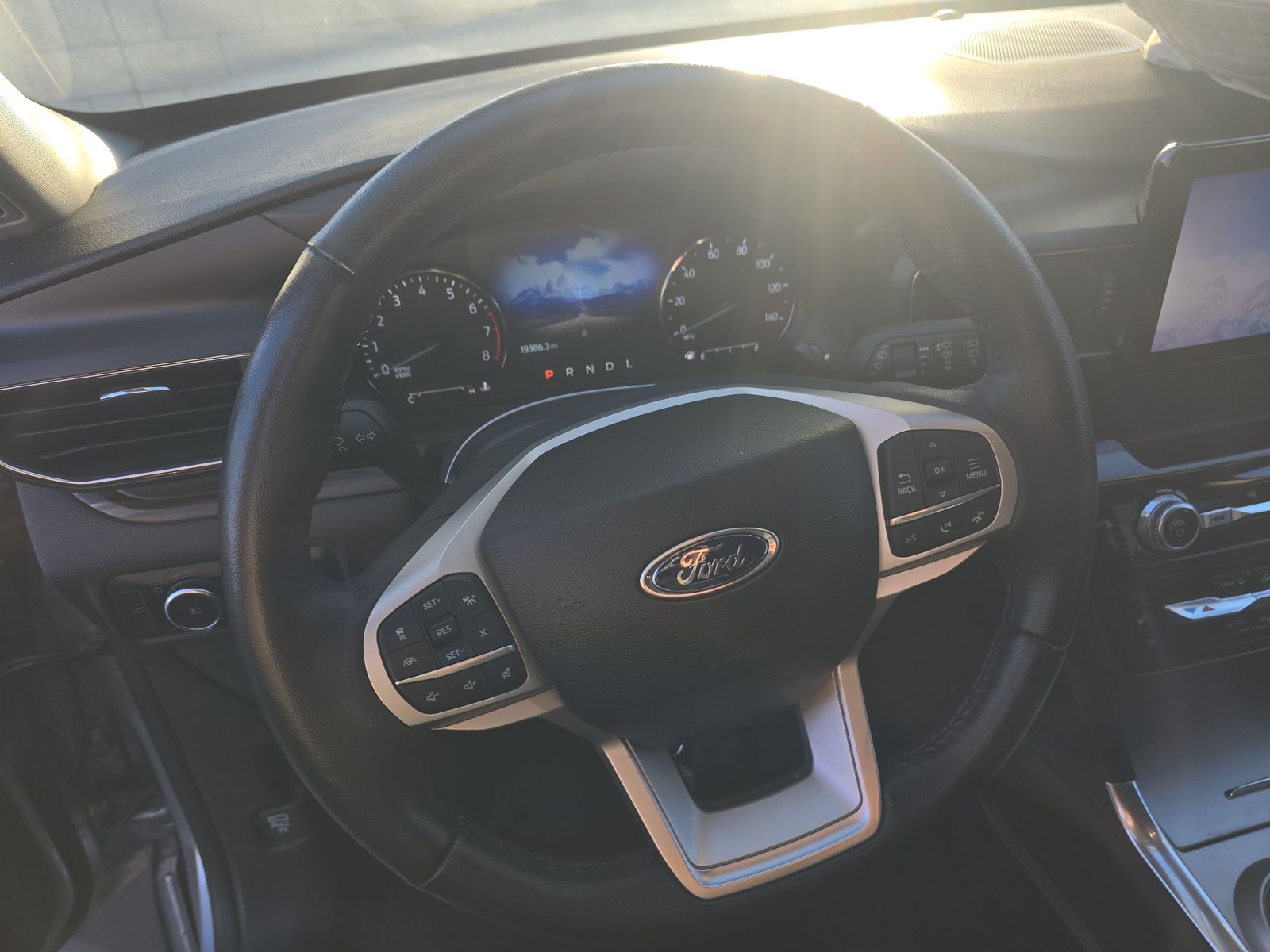 2023 Ford Explorer Limited AWD