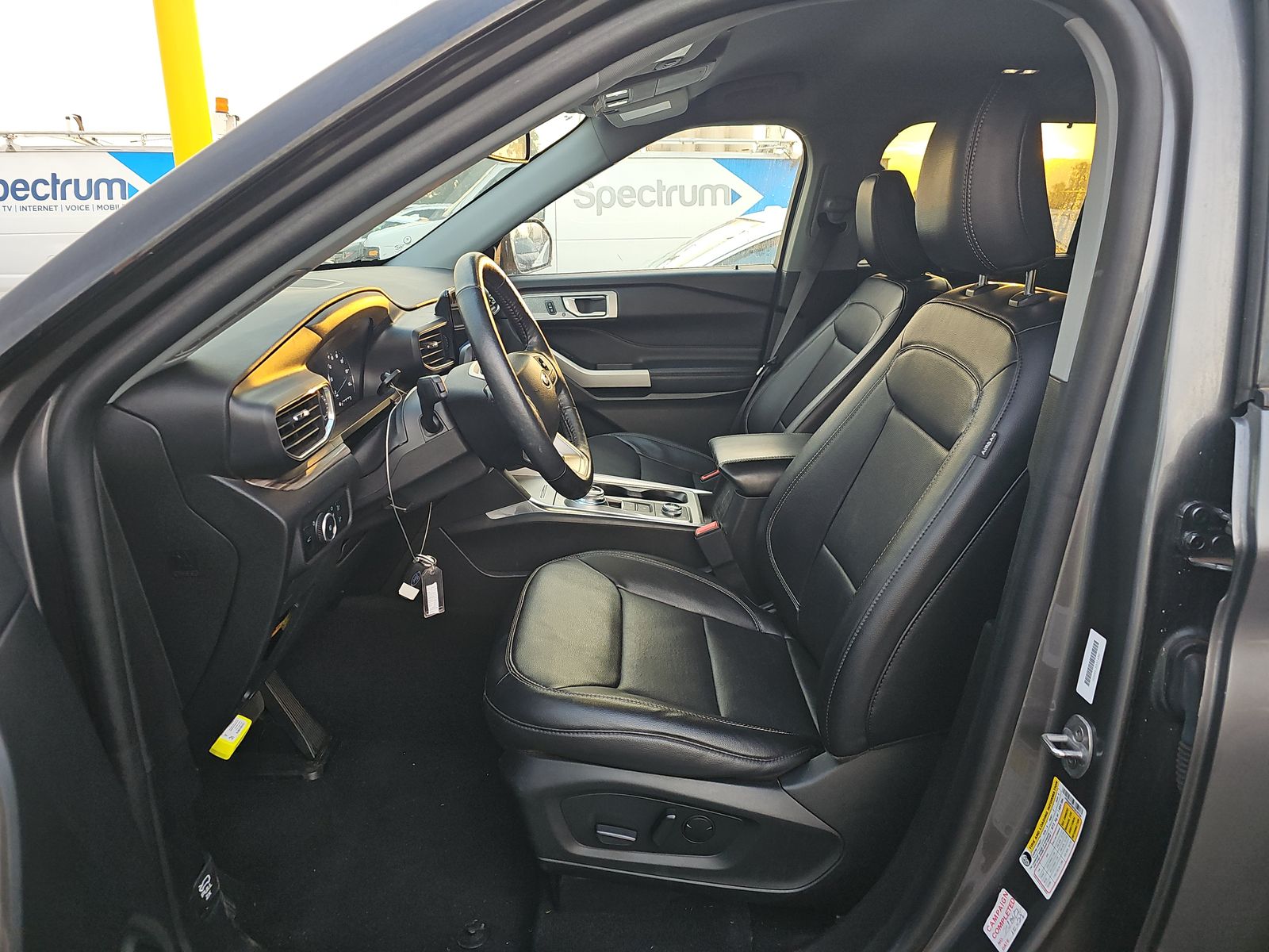 2023 Ford Explorer Limited AWD