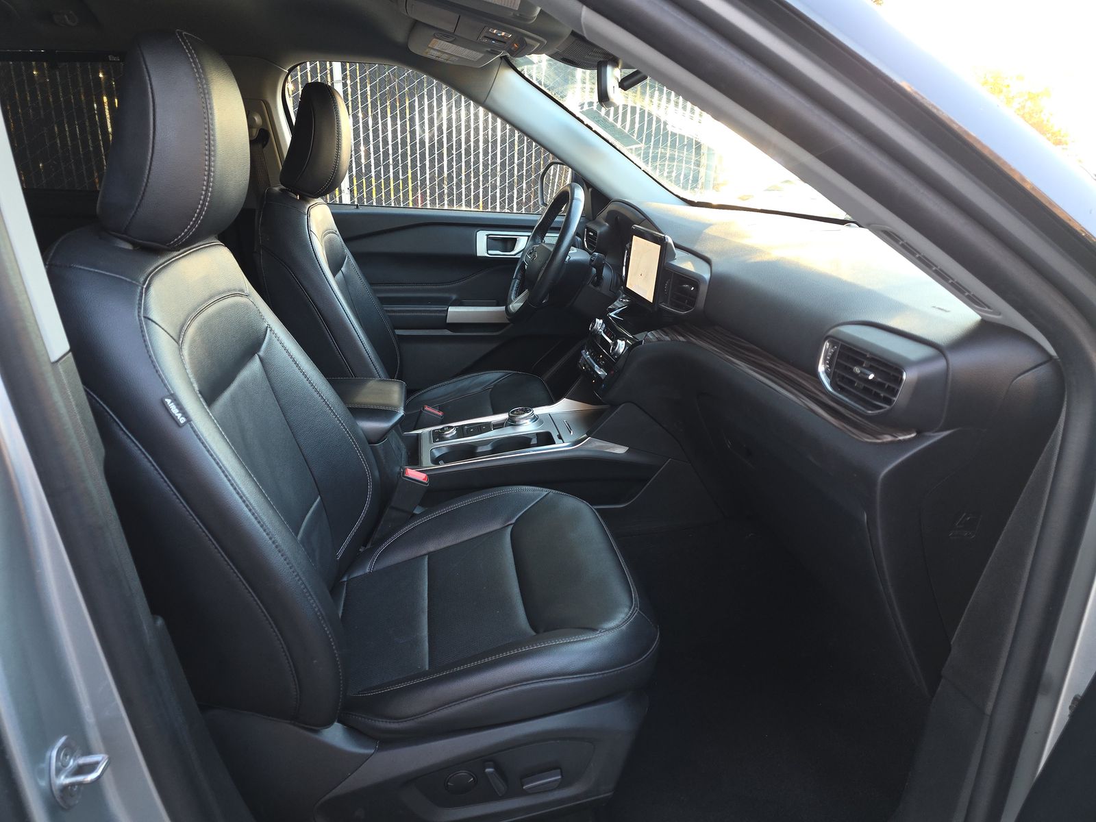 2023 Ford Explorer Limited AWD