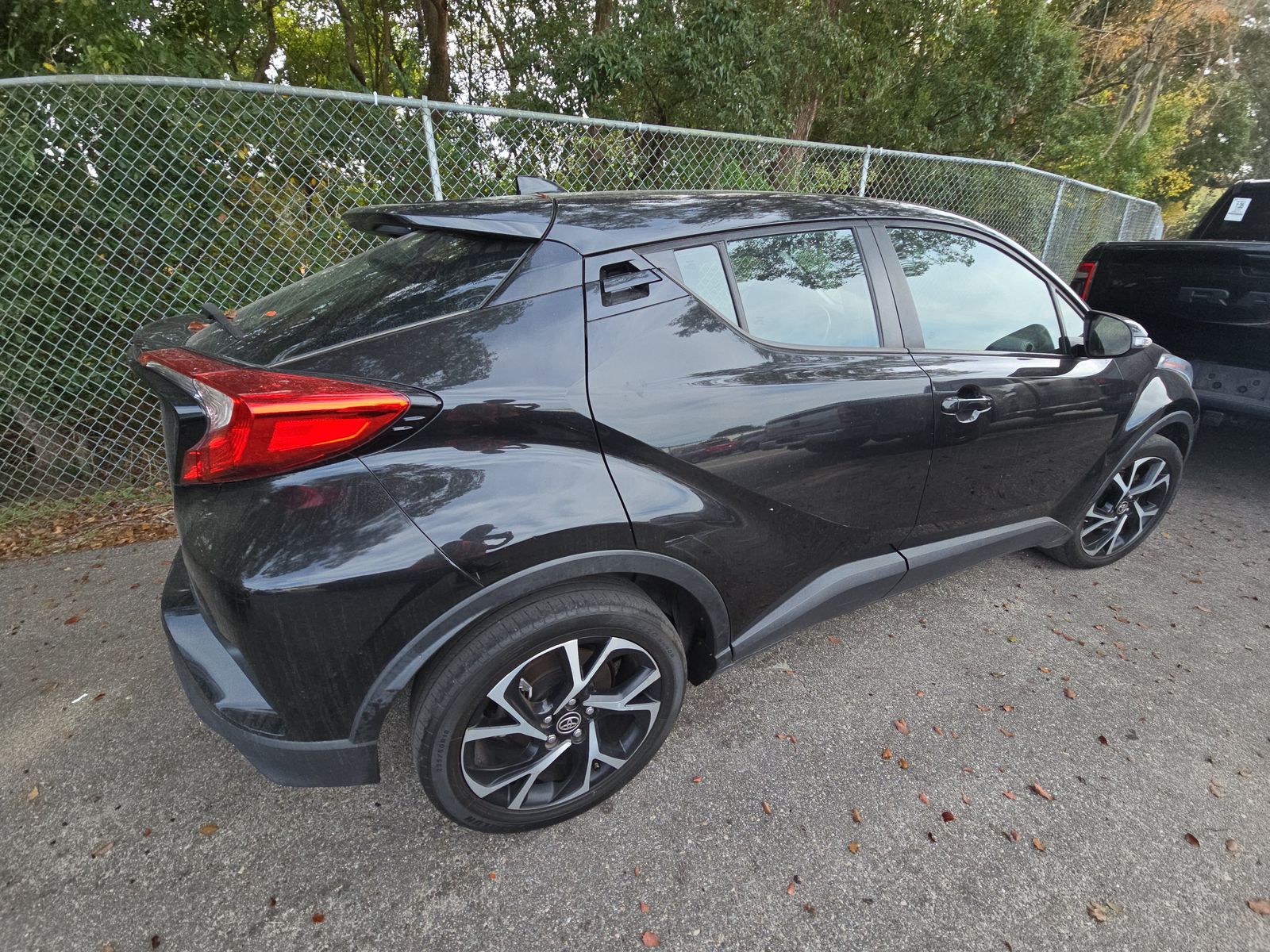 2020 Toyota C-HR XLE FWD