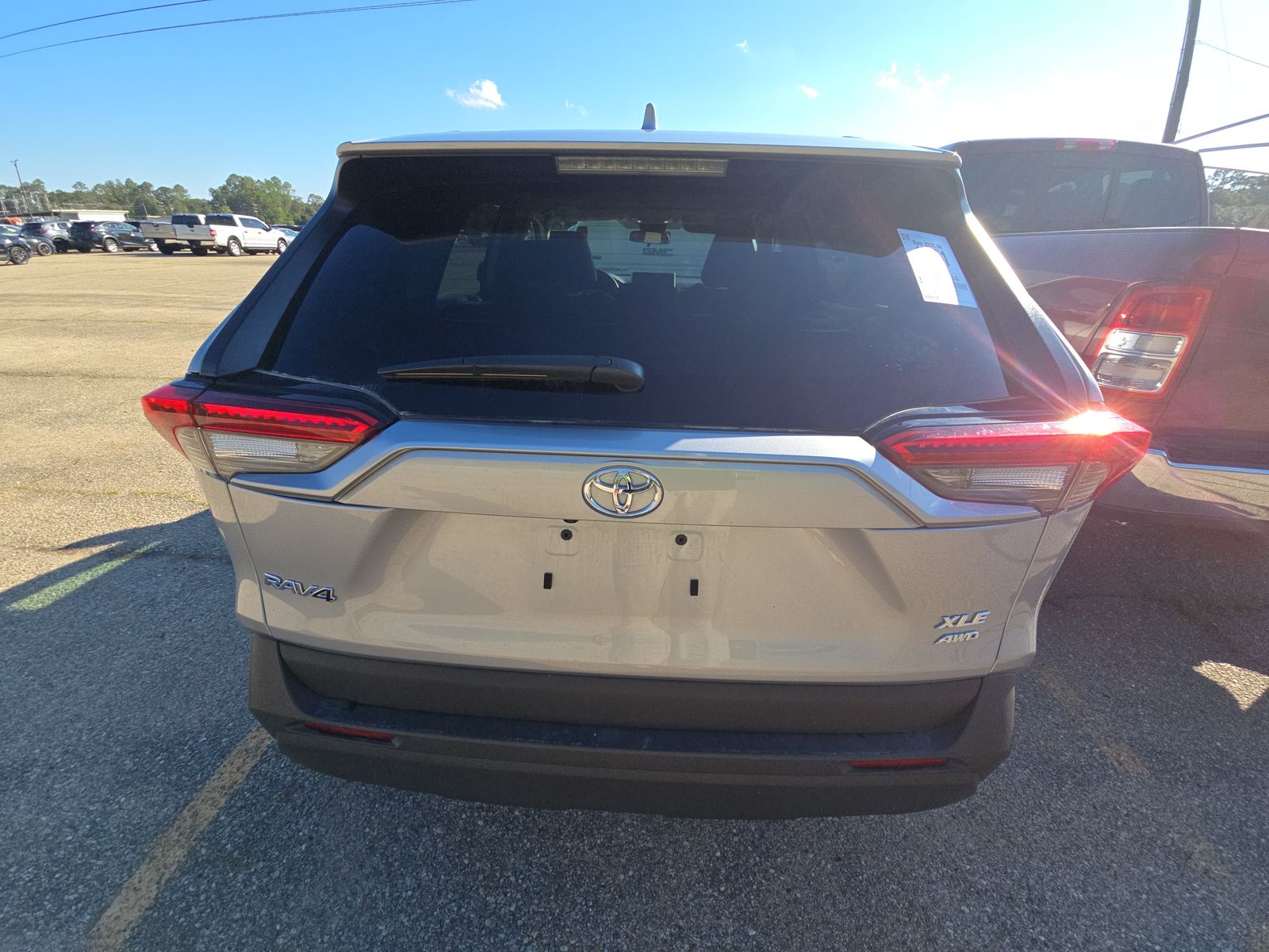 2025 Toyota RAV4 XLE AWD