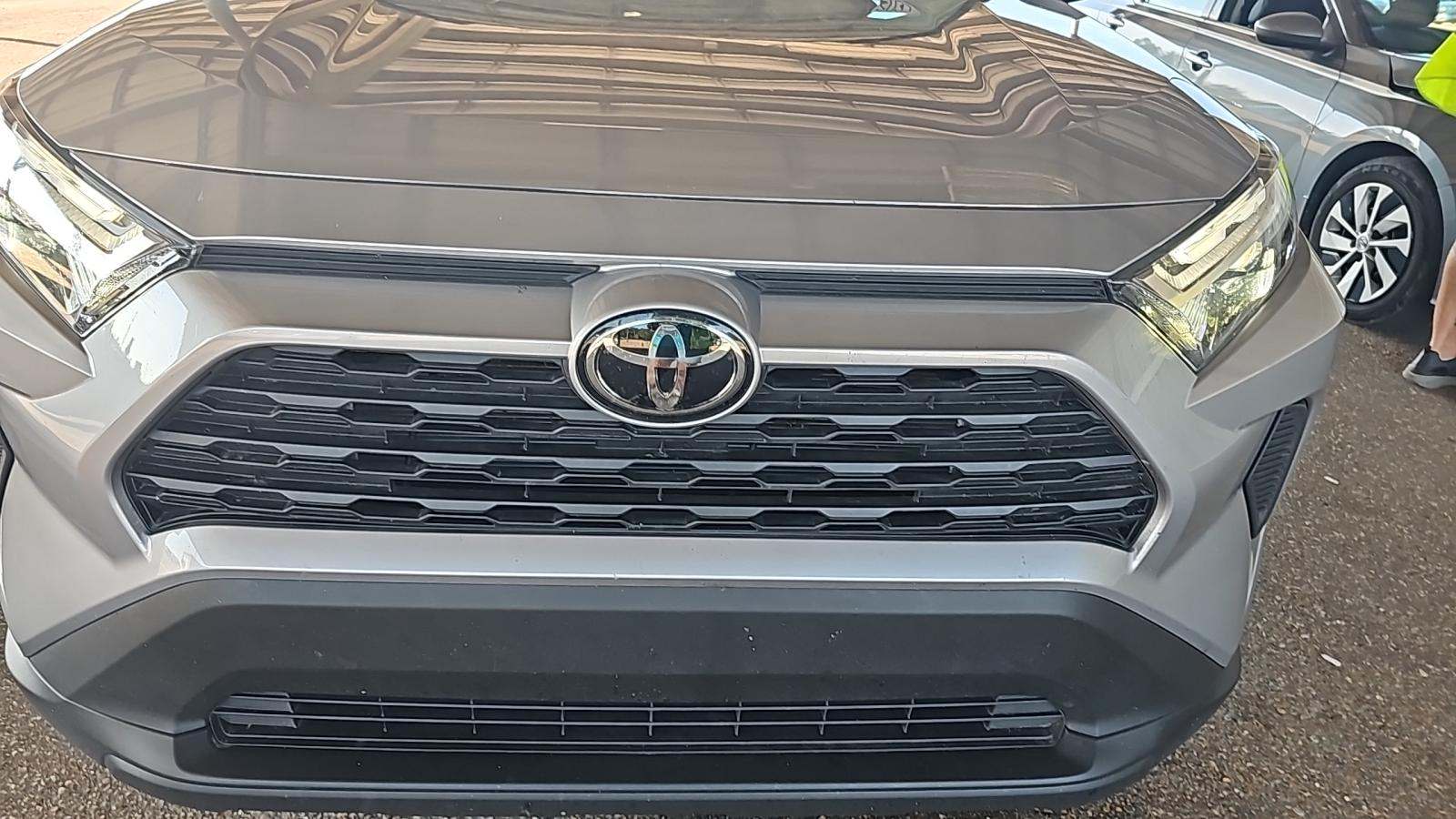 2025 Toyota RAV4 XLE AWD