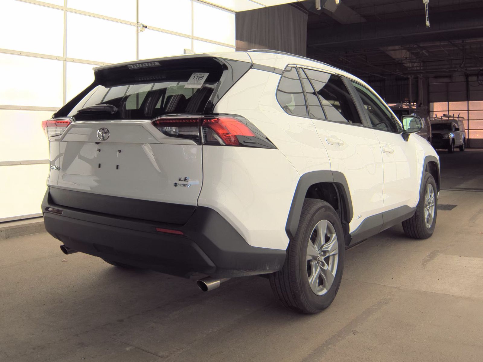 2025 Toyota RAV4 Hybrid LE AWD