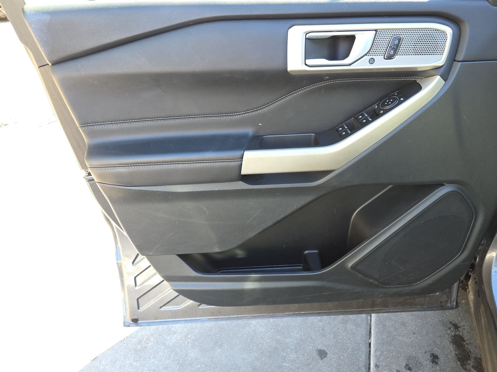 2023 Ford Explorer Limited AWD