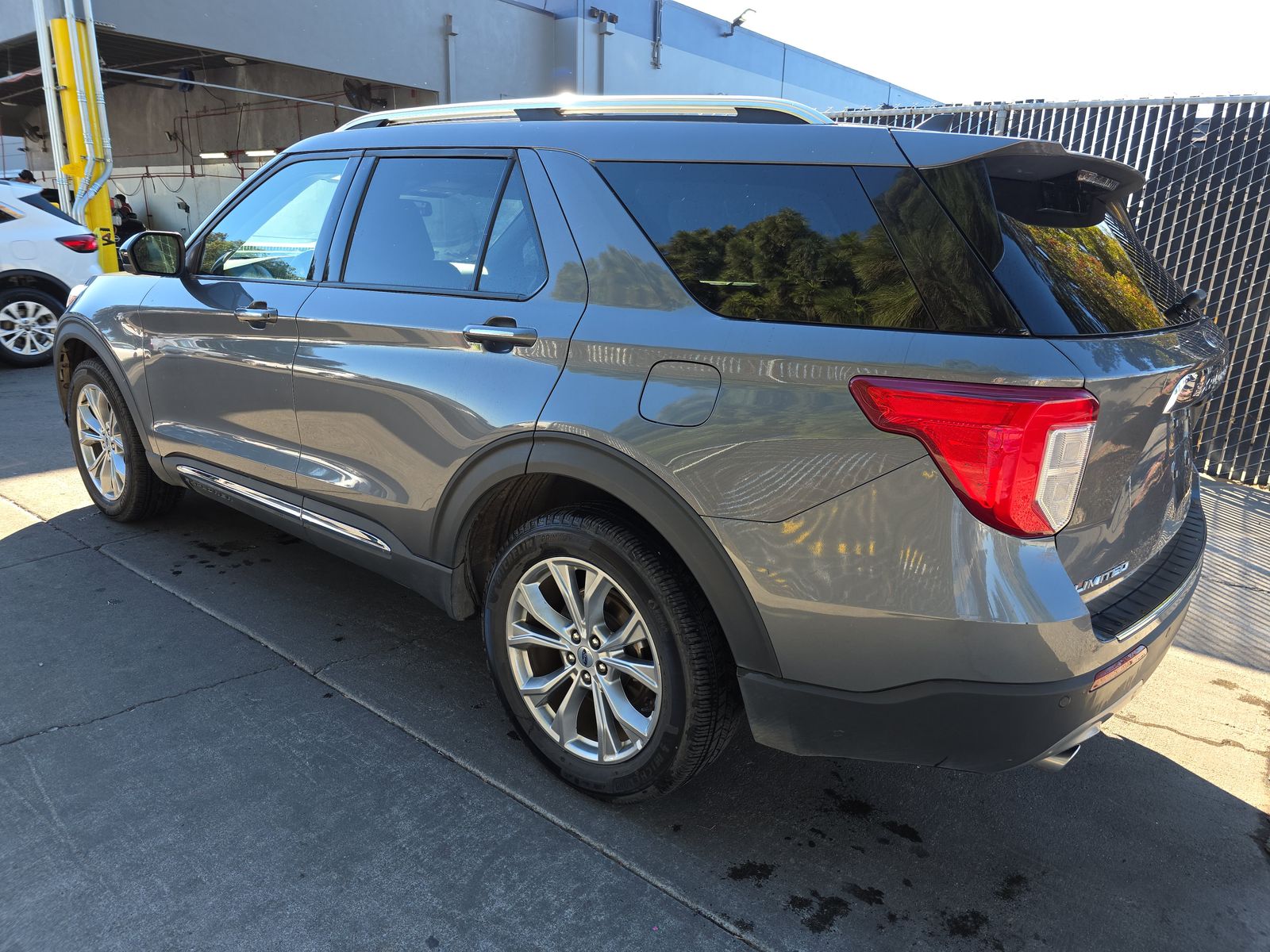 2023 Ford Explorer Limited AWD