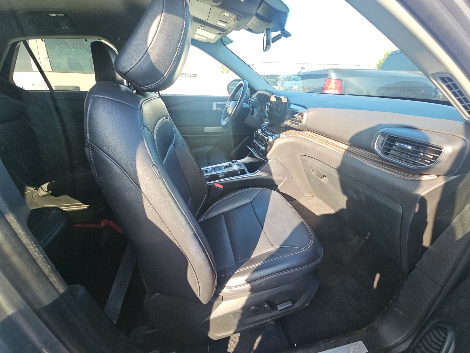 2023 Ford Explorer Limited AWD