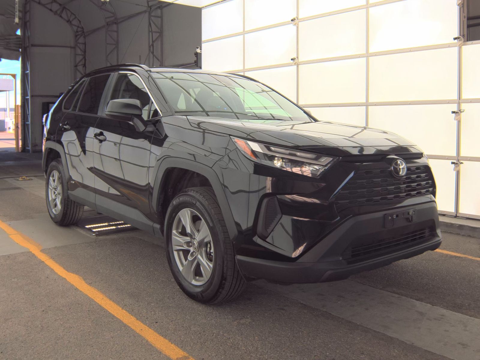 2025 Toyota RAV4 Hybrid LE AWD