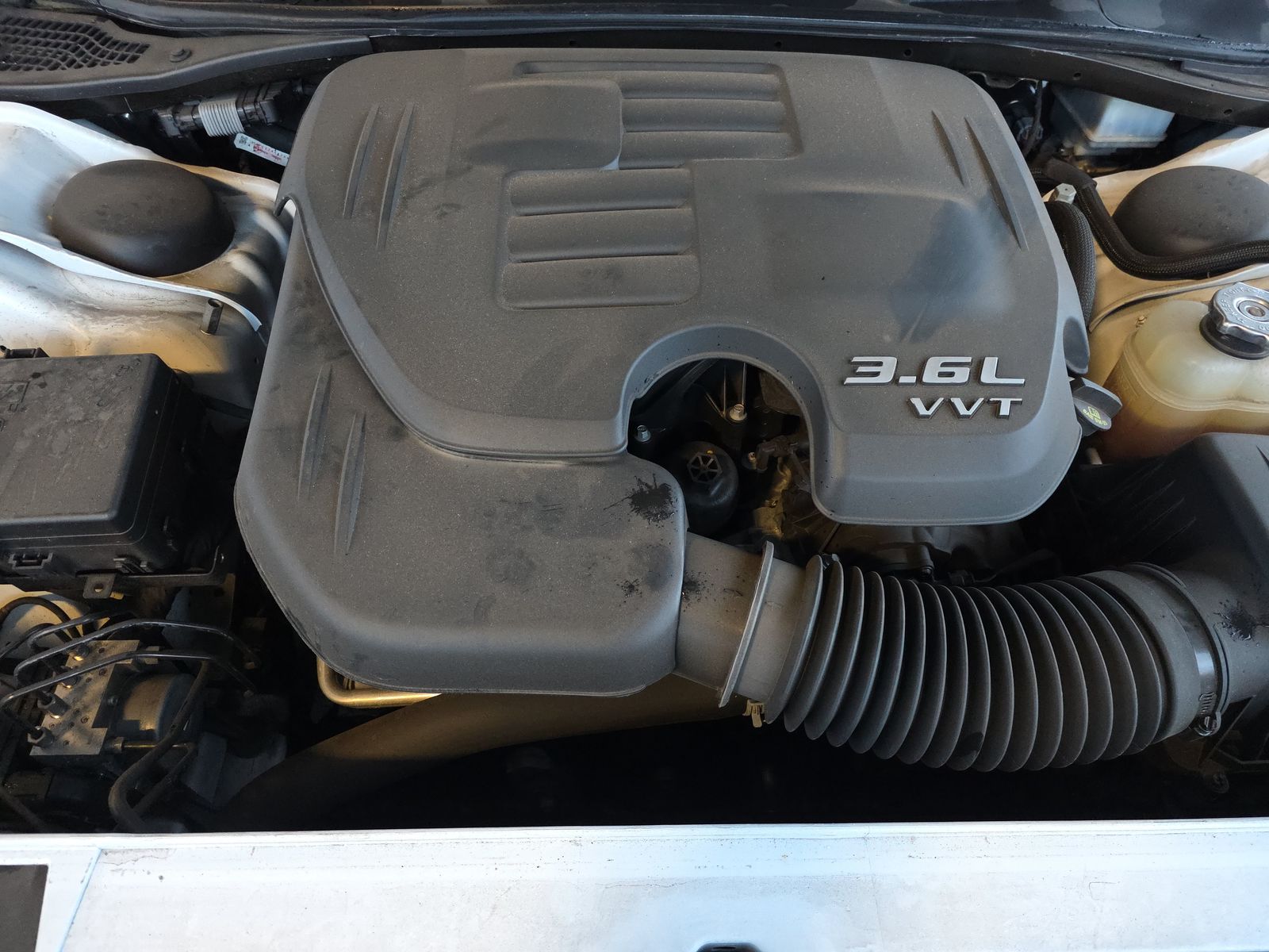 2022 Dodge Challenger SXT RWD