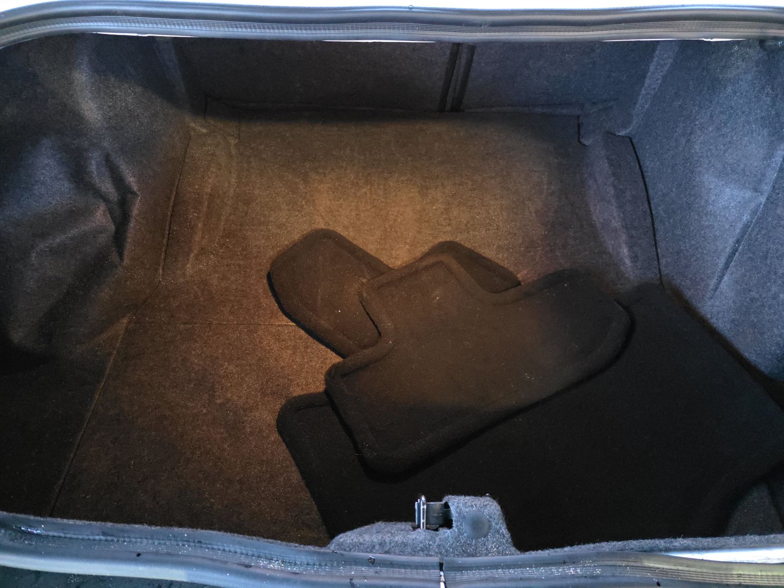 2022 Dodge Challenger SXT RWD