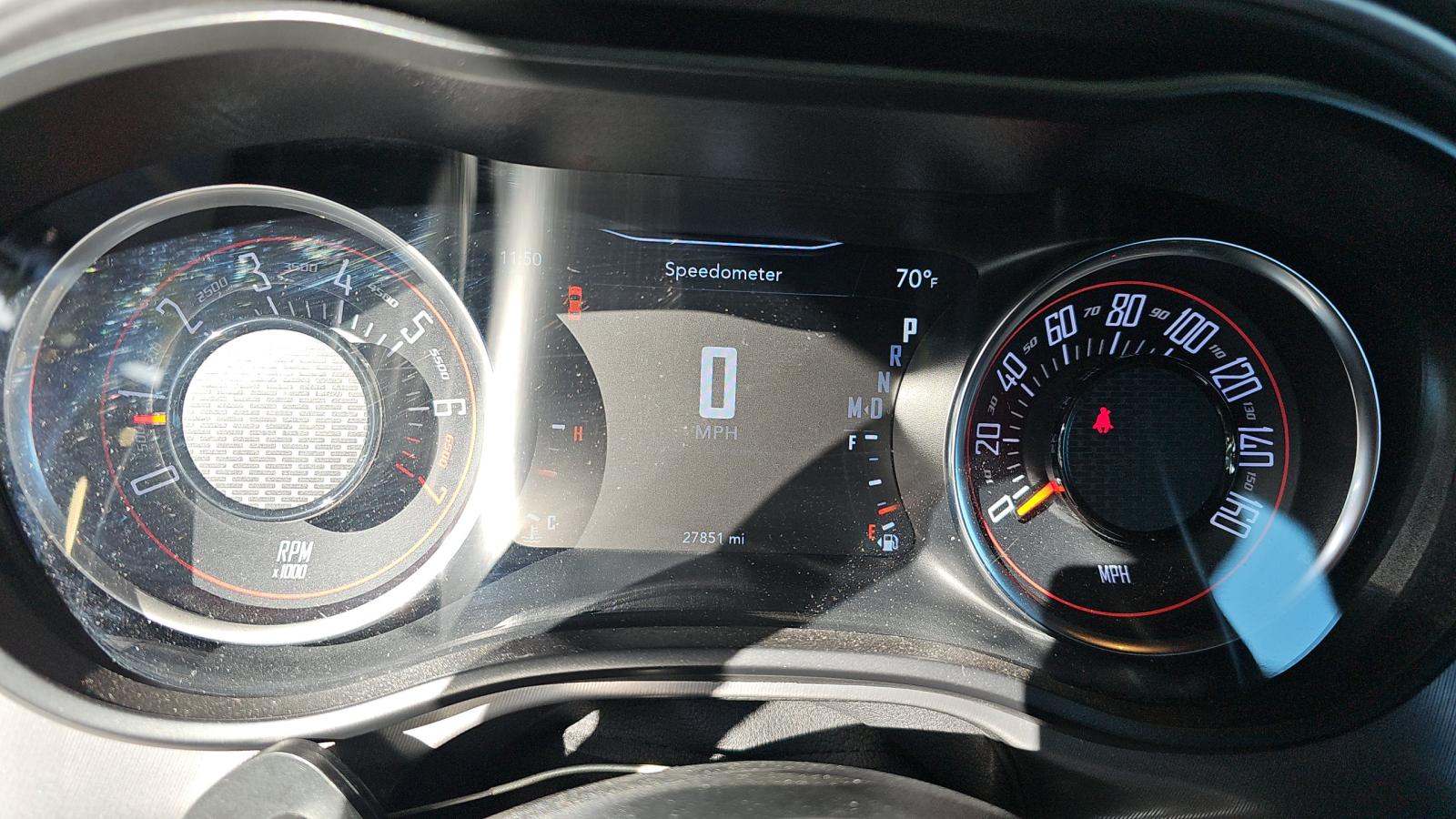 2022 Dodge Challenger SXT RWD