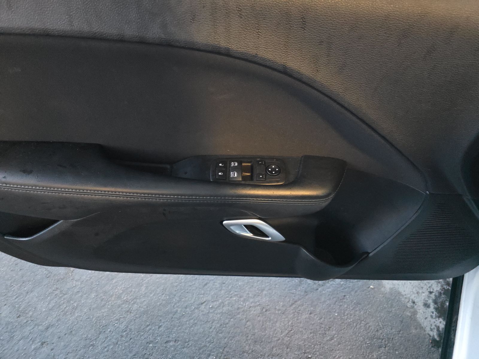 2022 Dodge Challenger SXT RWD