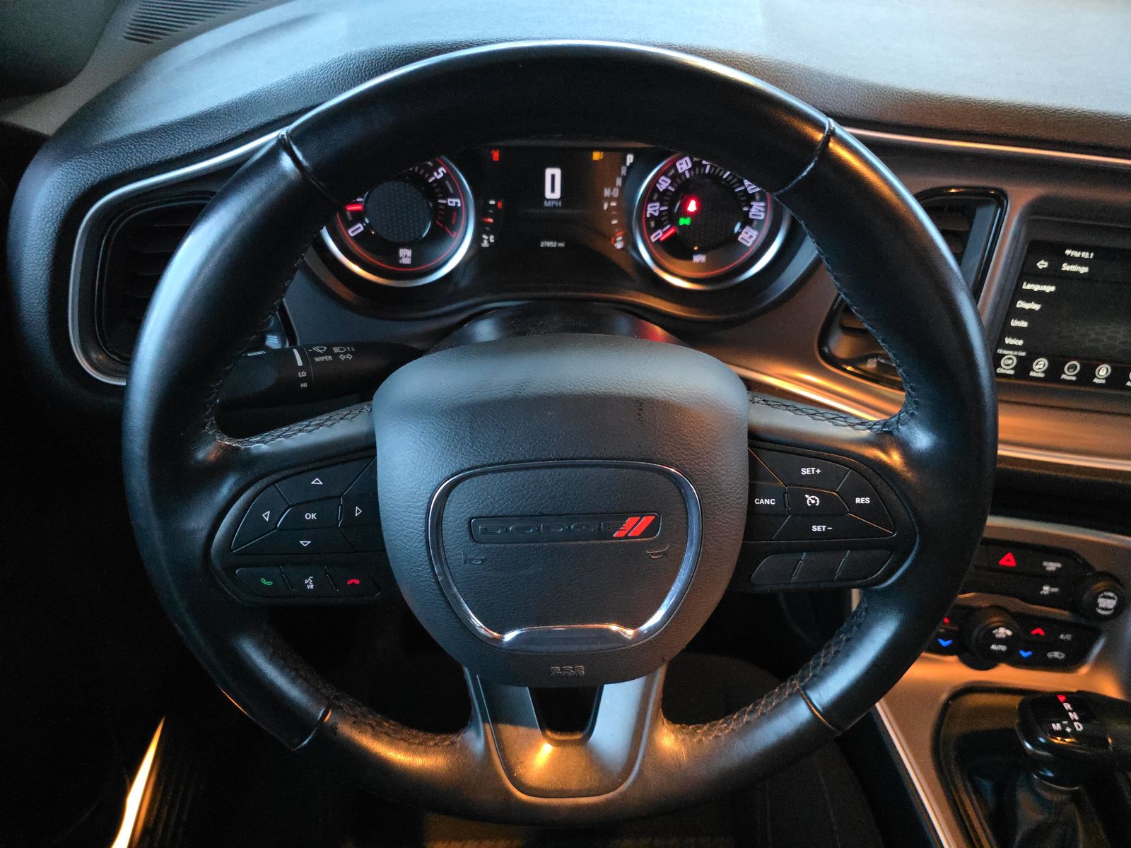 2022 Dodge Challenger SXT RWD