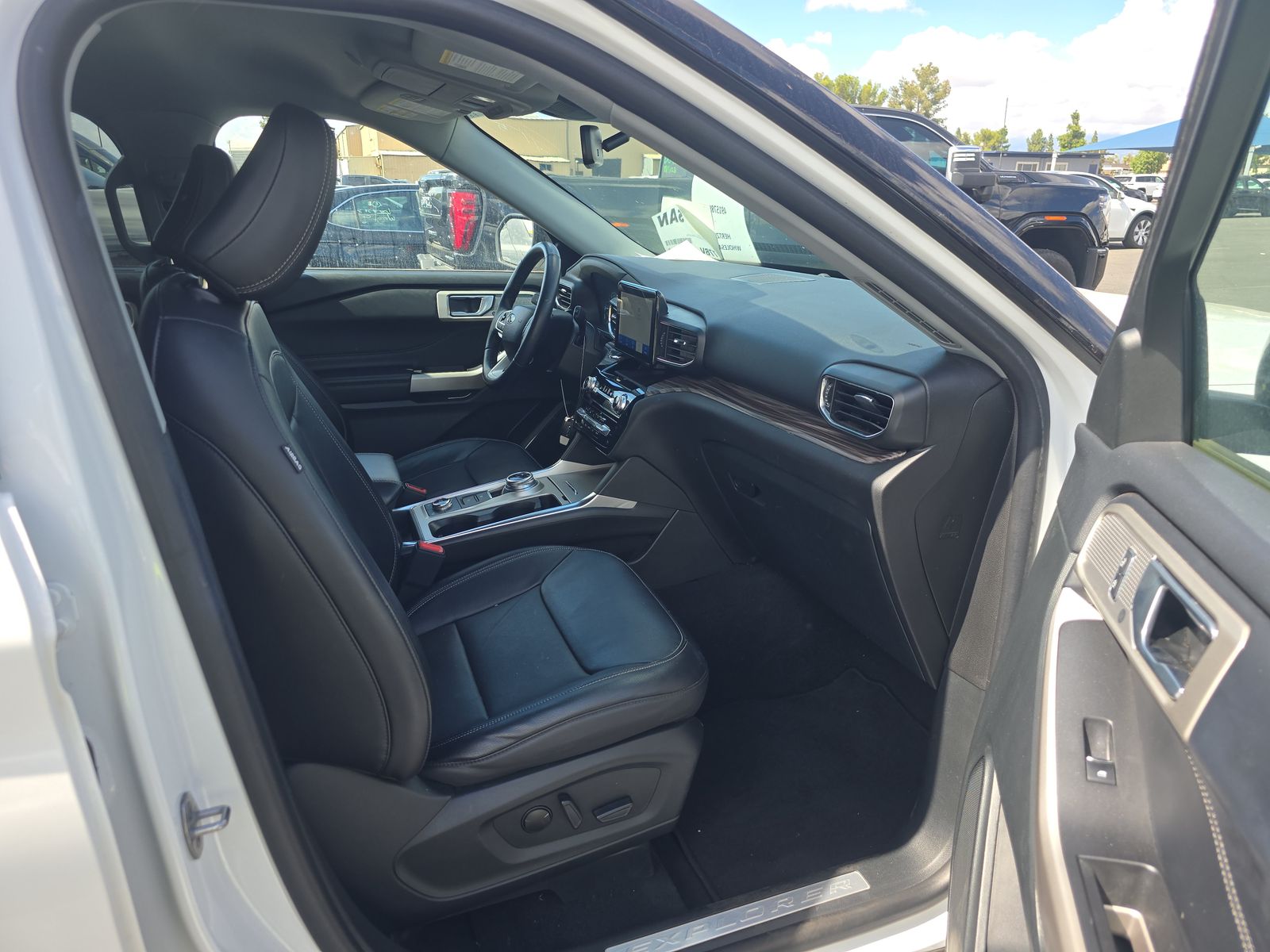 2023 Ford Explorer Limited AWD