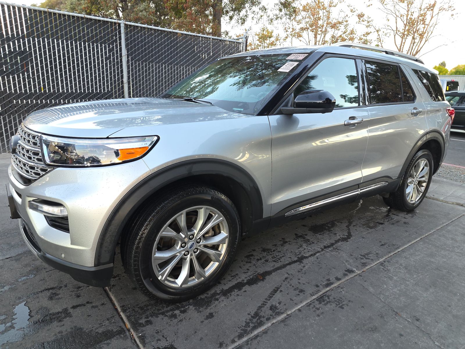 2023 Ford Explorer Limited AWD