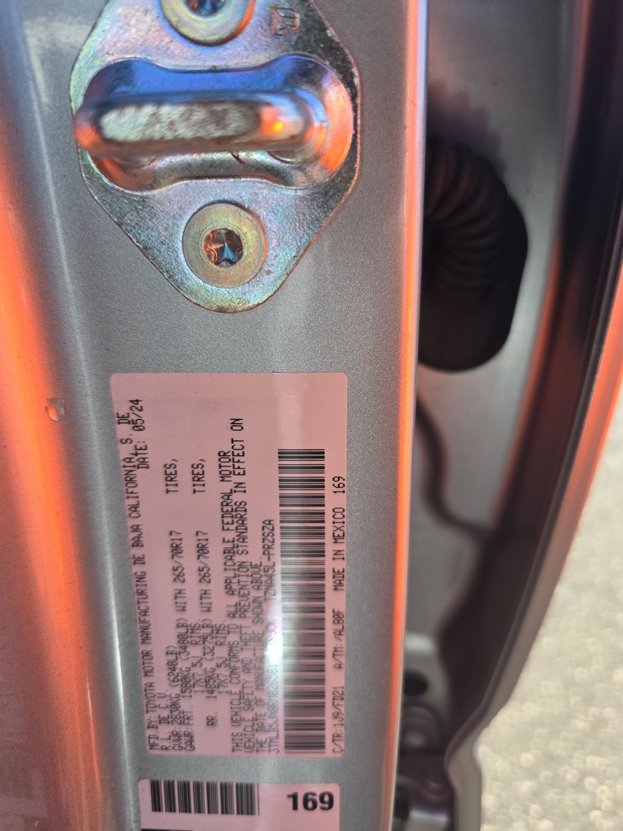 2024 Toyota Tacoma TRD Off-Road AWD