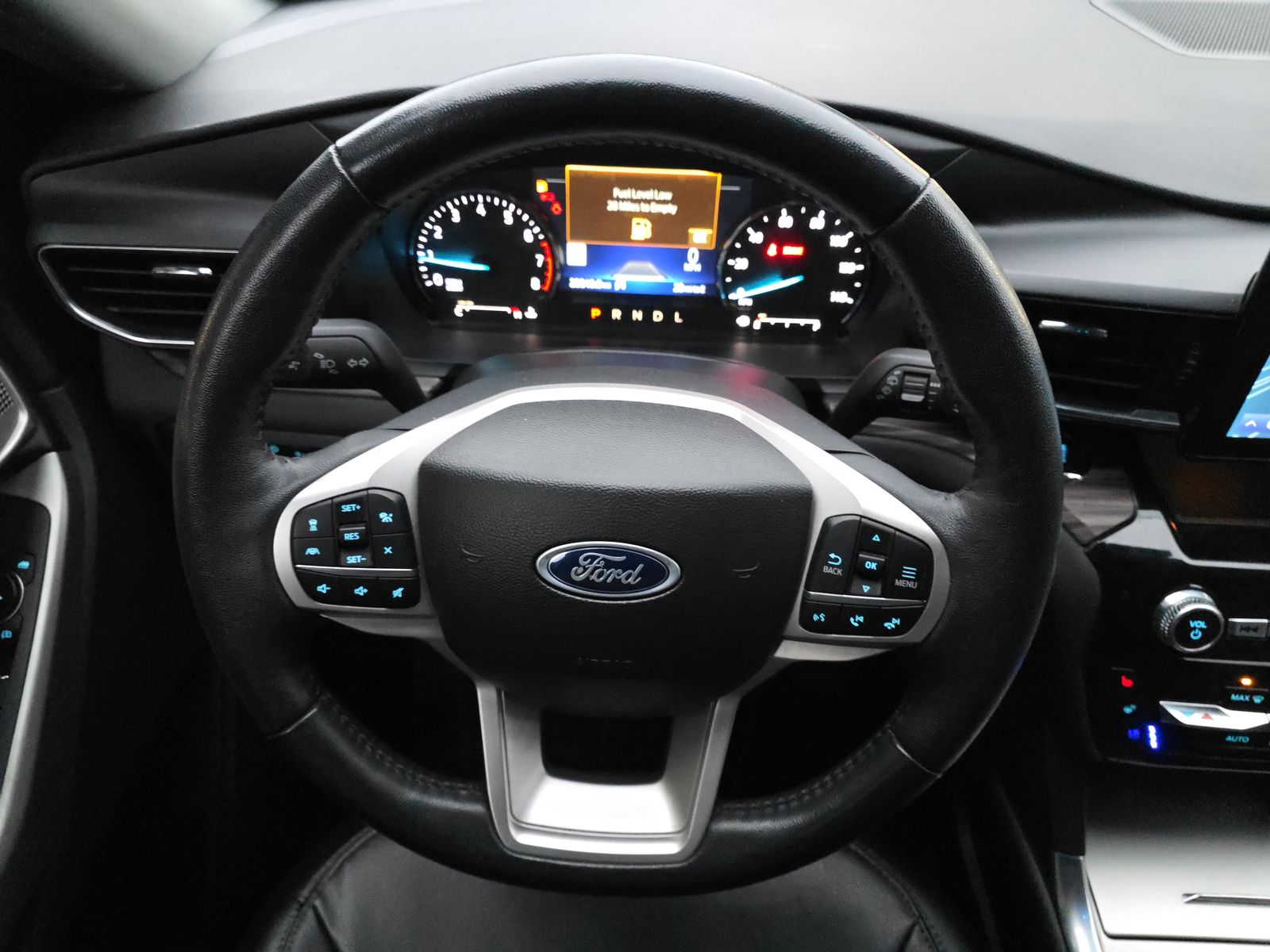 2023 Ford Explorer Limited AWD