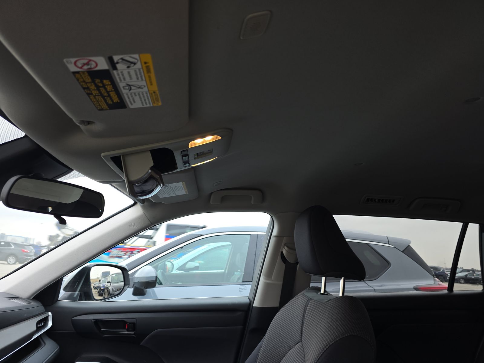 2024 Toyota Highlander LE AWD