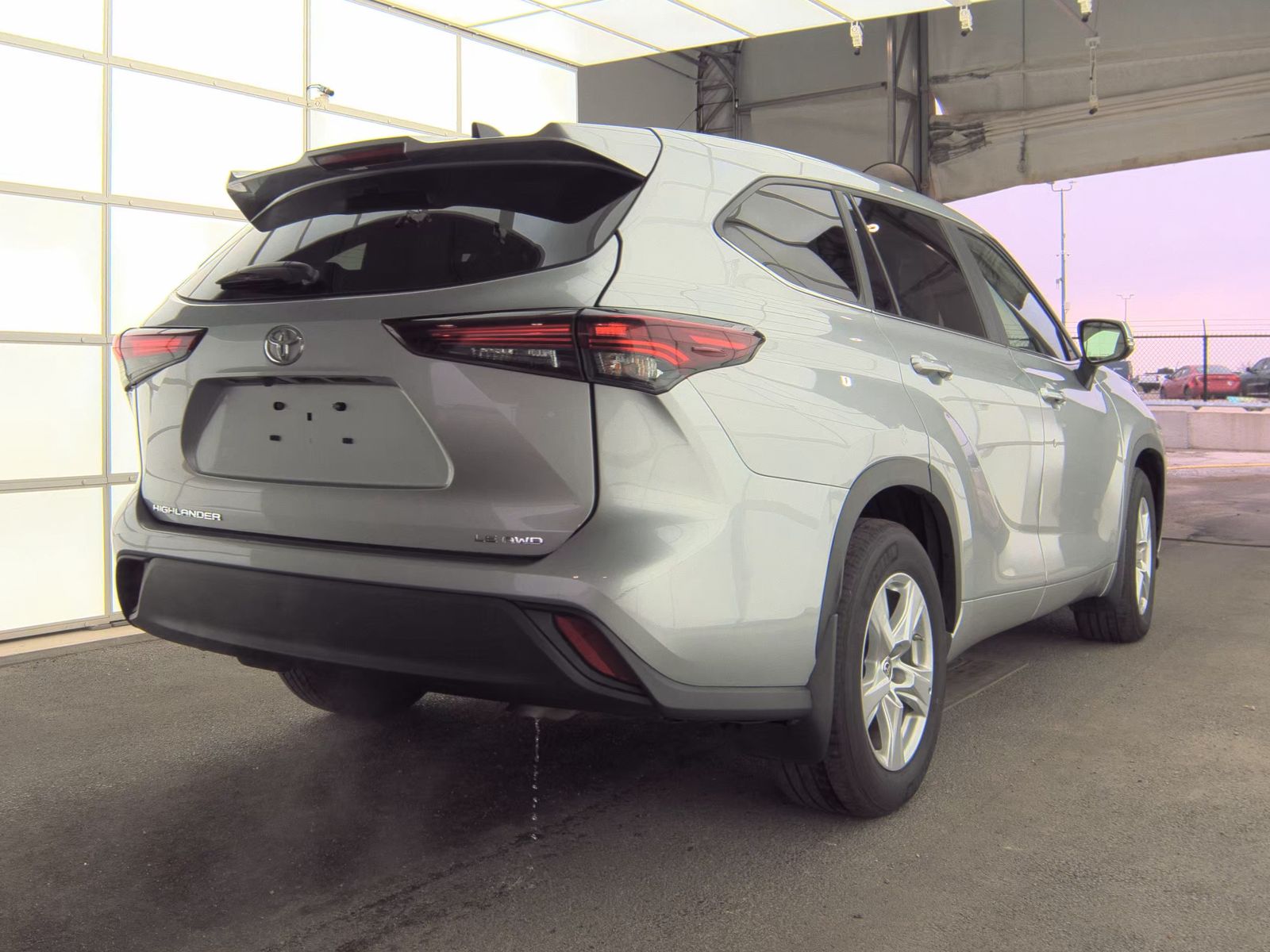 2024 Toyota Highlander LE AWD