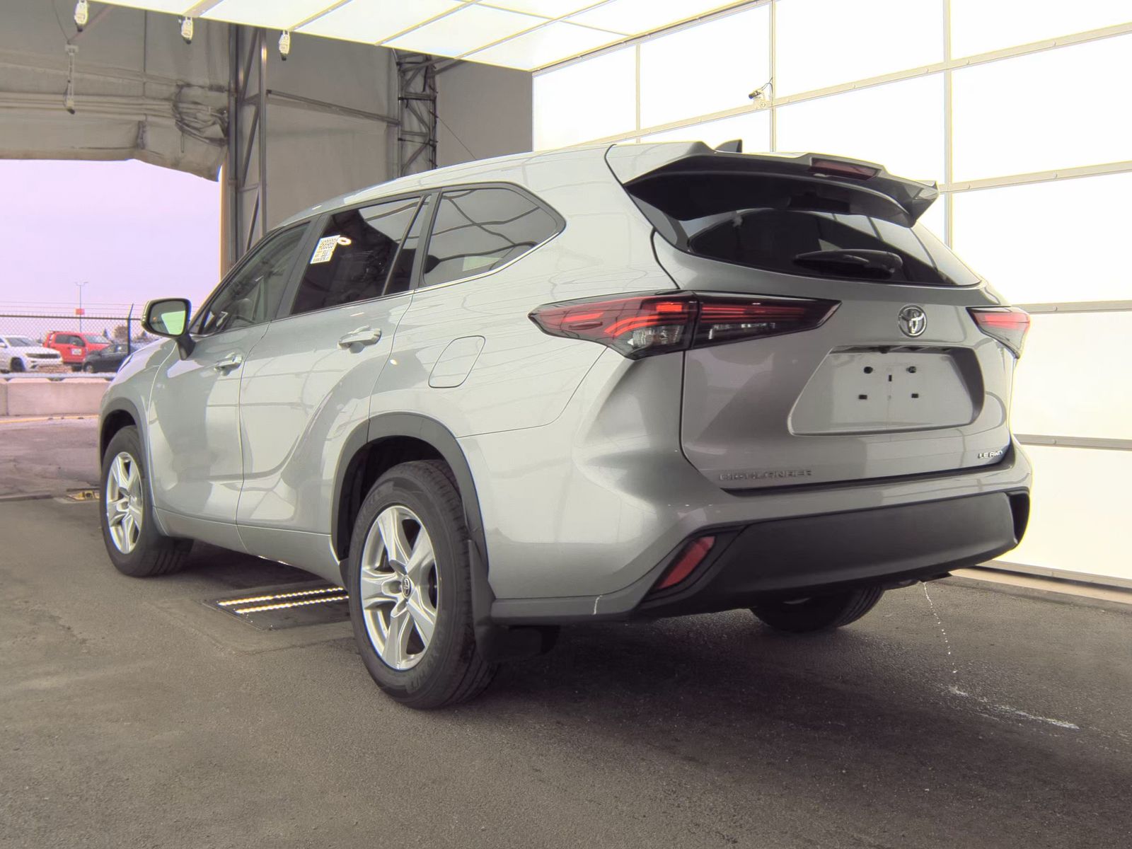 2024 Toyota Highlander LE AWD