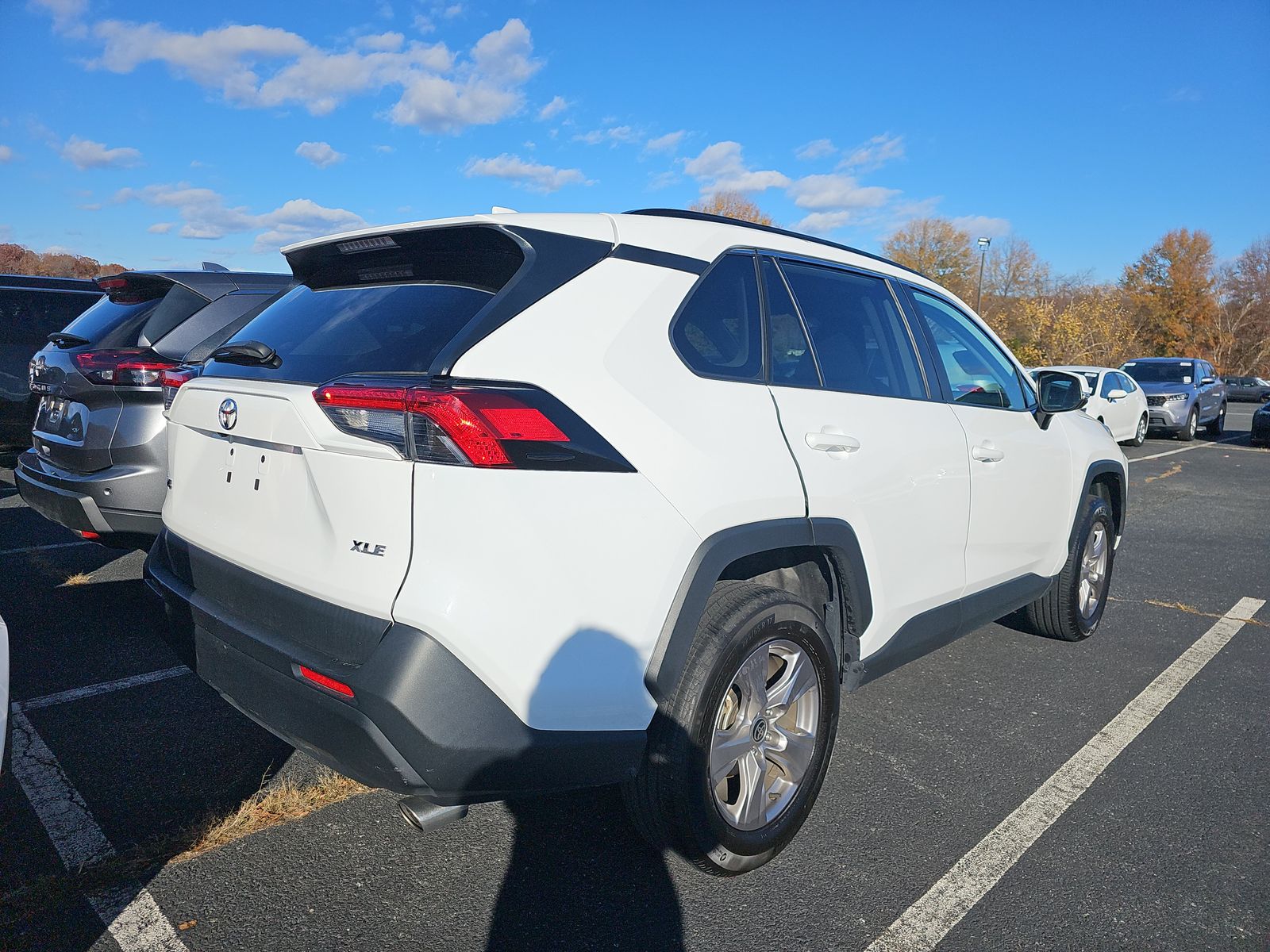 2023 Toyota RAV4 XLE FWD