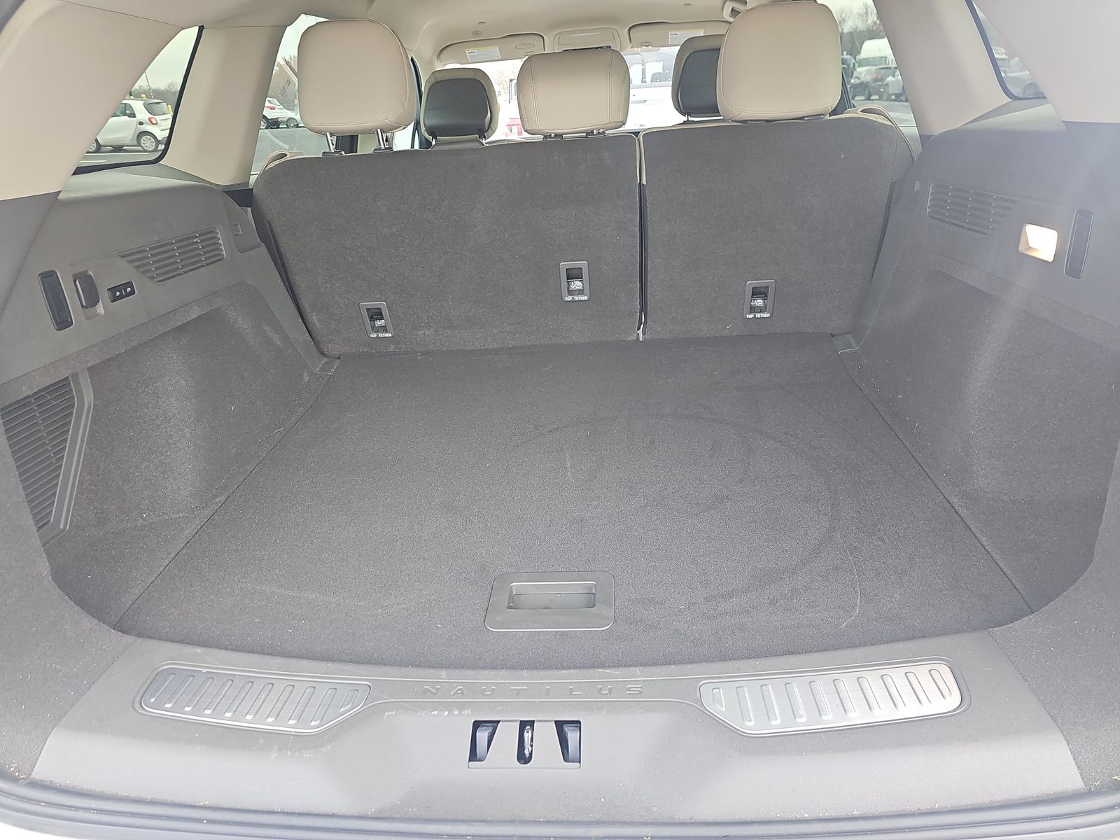 2025 Lincoln Nautilus Premiere AWD