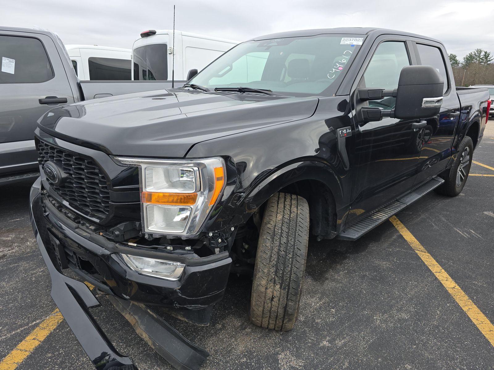 2022 Ford F-150 XL AWD