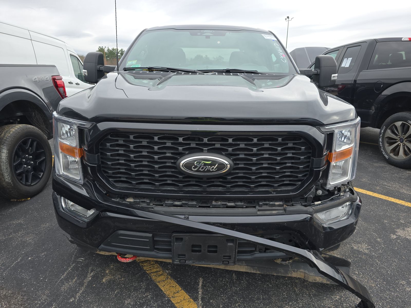 2022 Ford F-150 XL AWD
