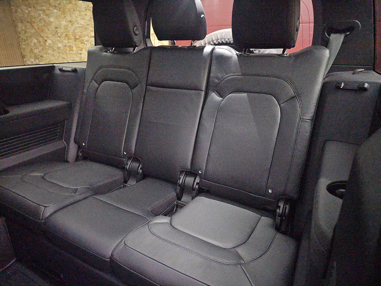 2023 Land Rover Defender 130 SE AWD