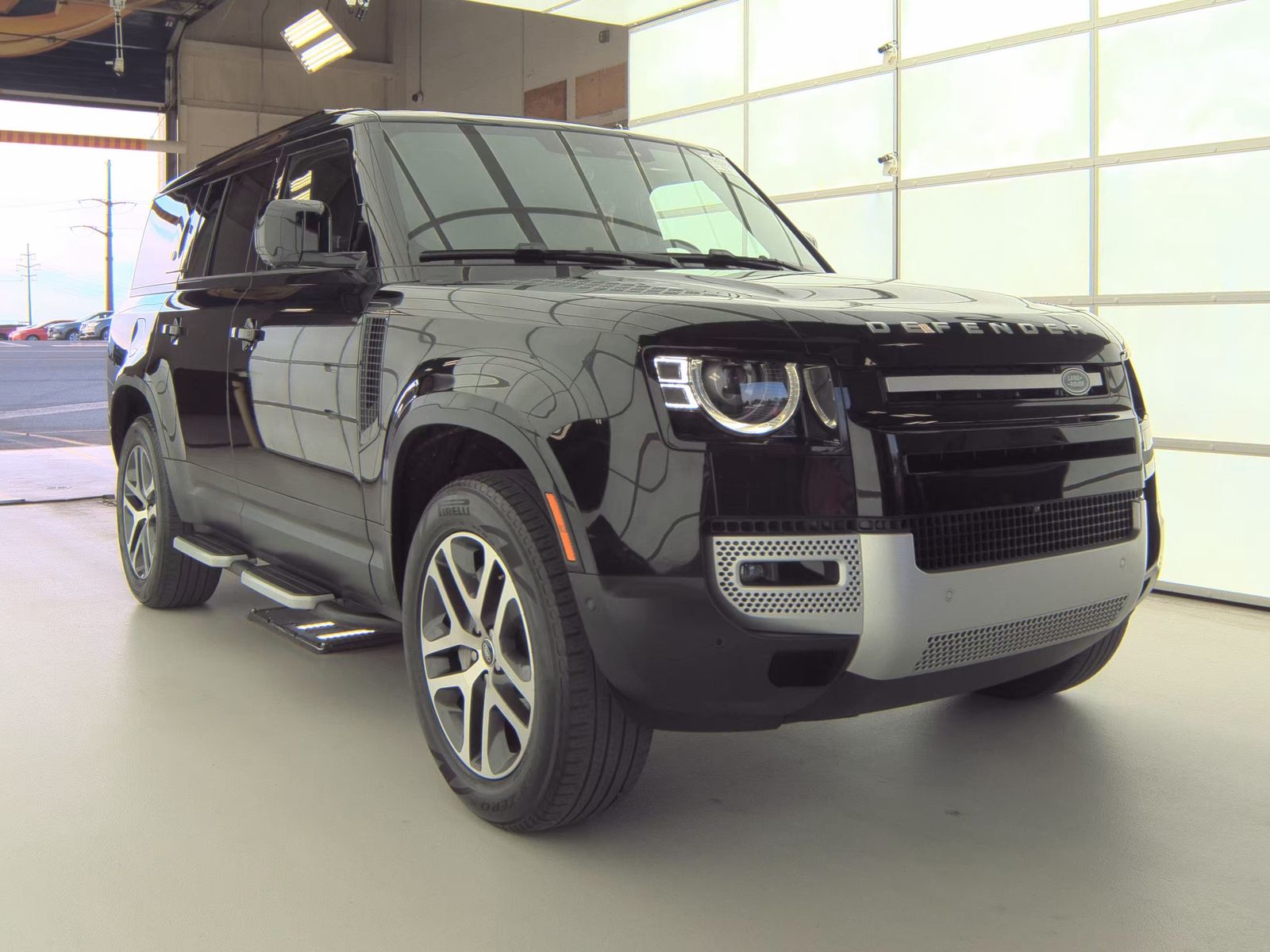 2023 Land Rover Defender 130 SE AWD