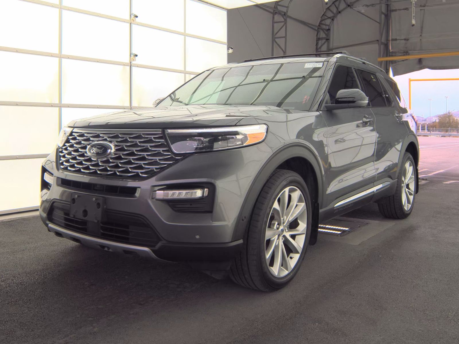 2022 Ford Explorer Hybrid Platinum AWD