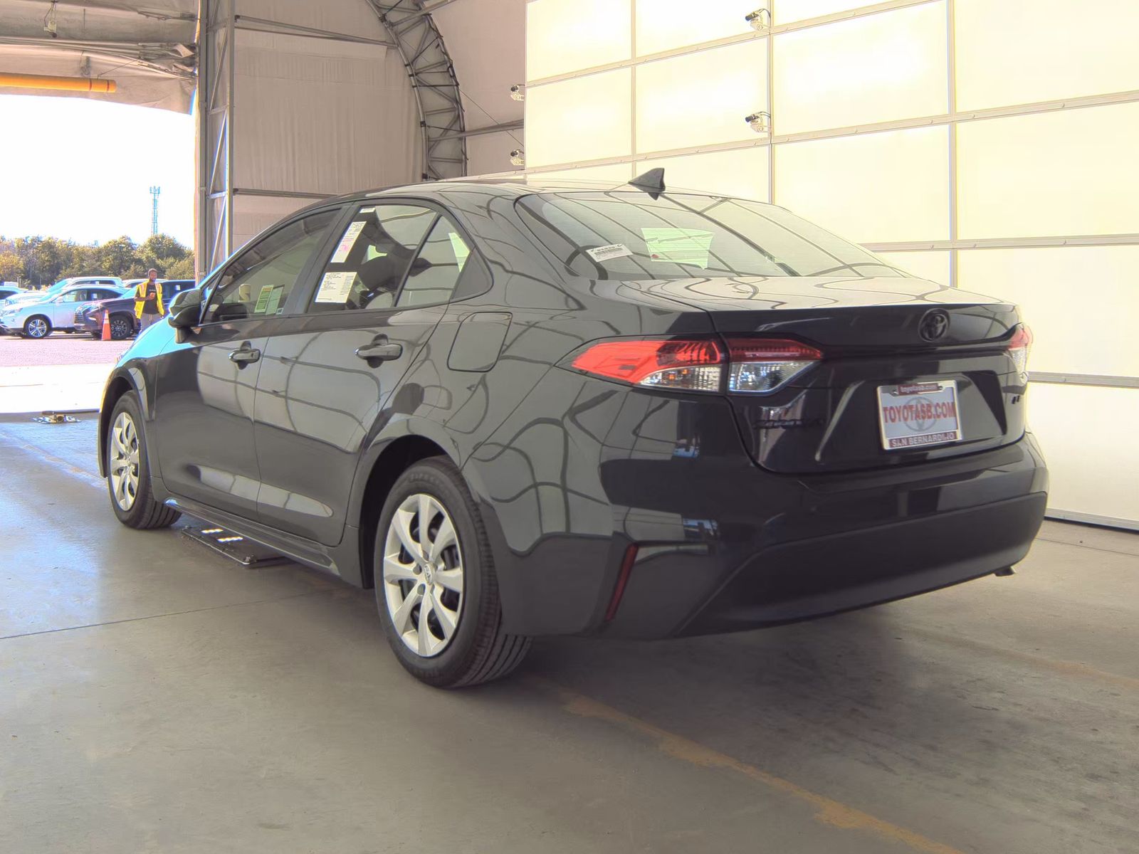 2025 Toyota Corolla LE FWD