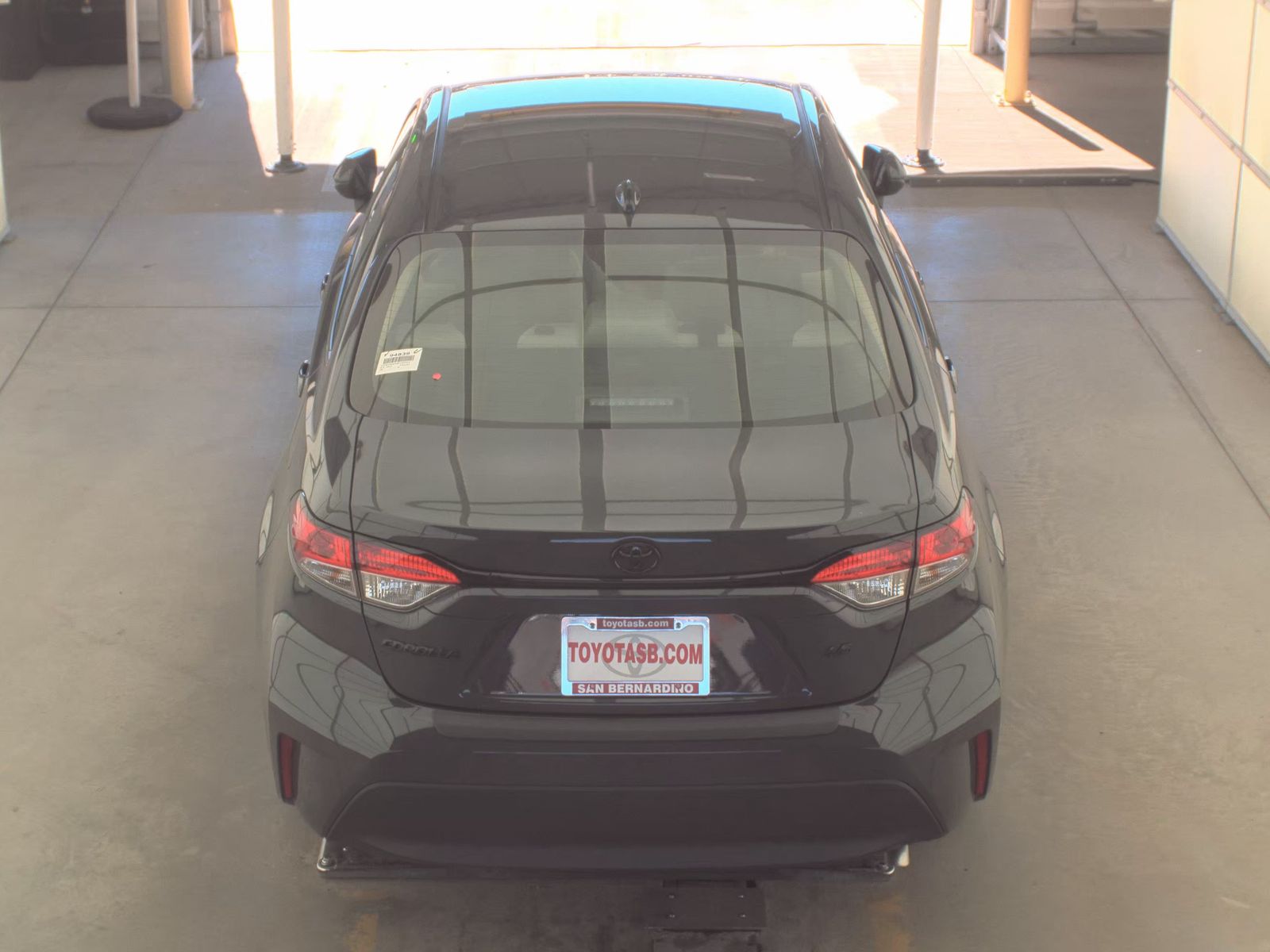 2025 Toyota Corolla LE FWD