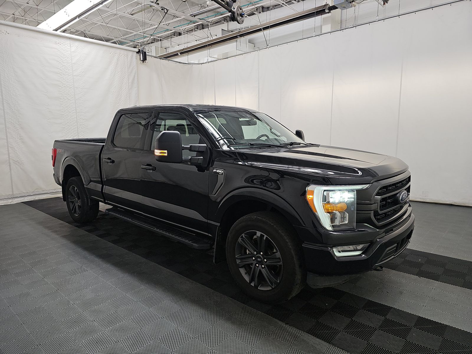 2023 Ford F-150 XLT AWD