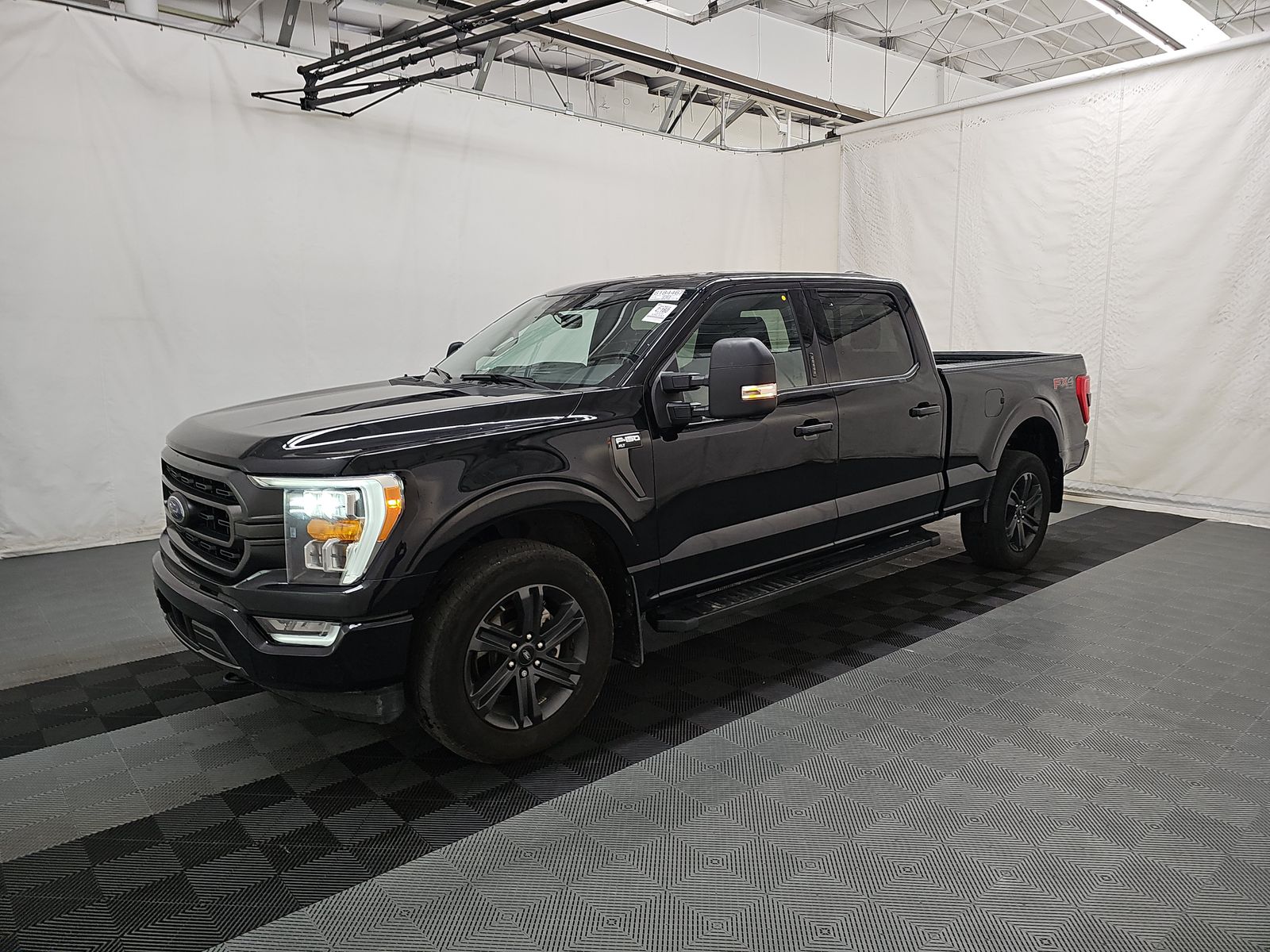 2023 Ford F-150 XLT AWD