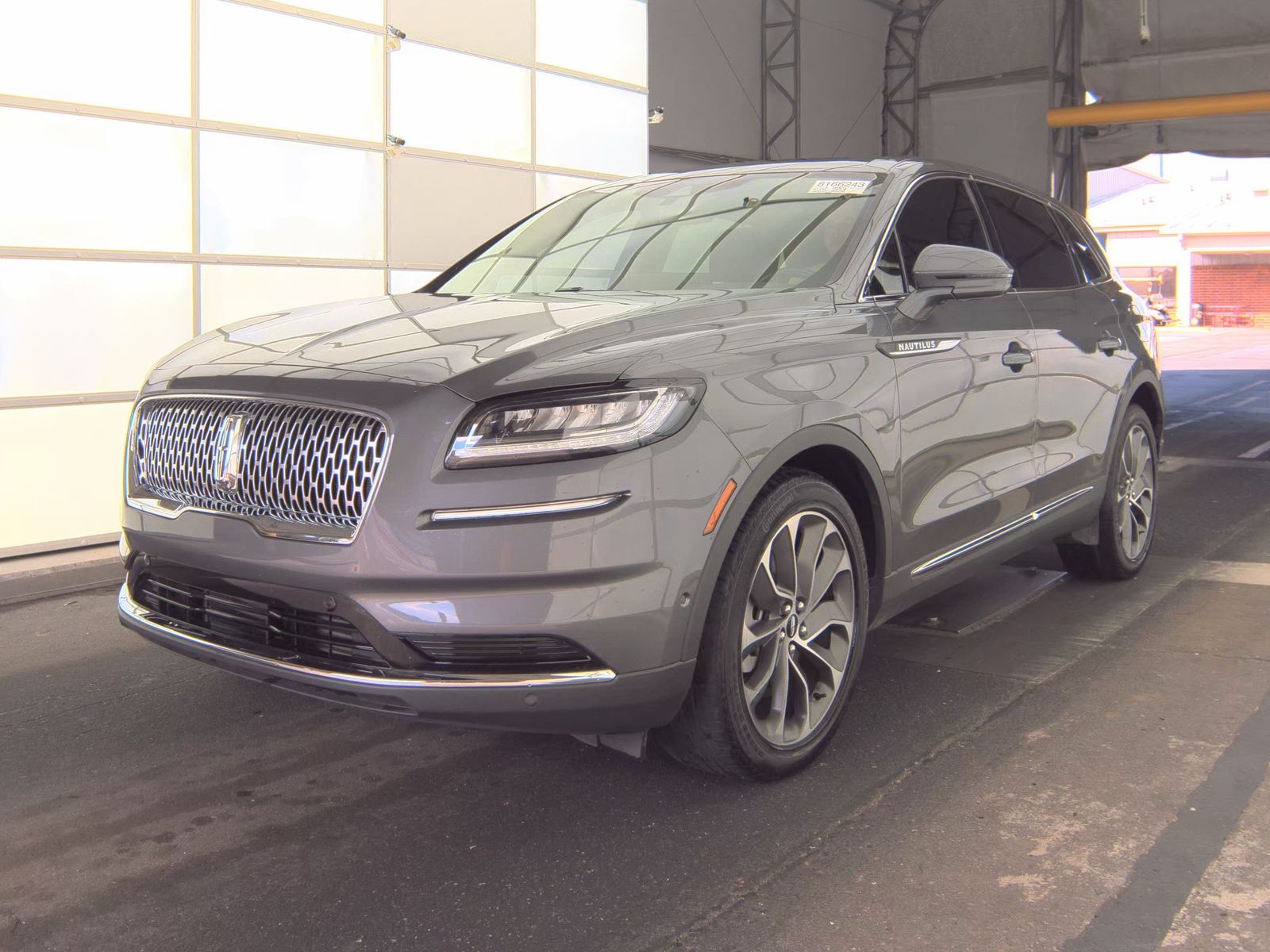 2023 Lincoln Nautilus Reserve FWD