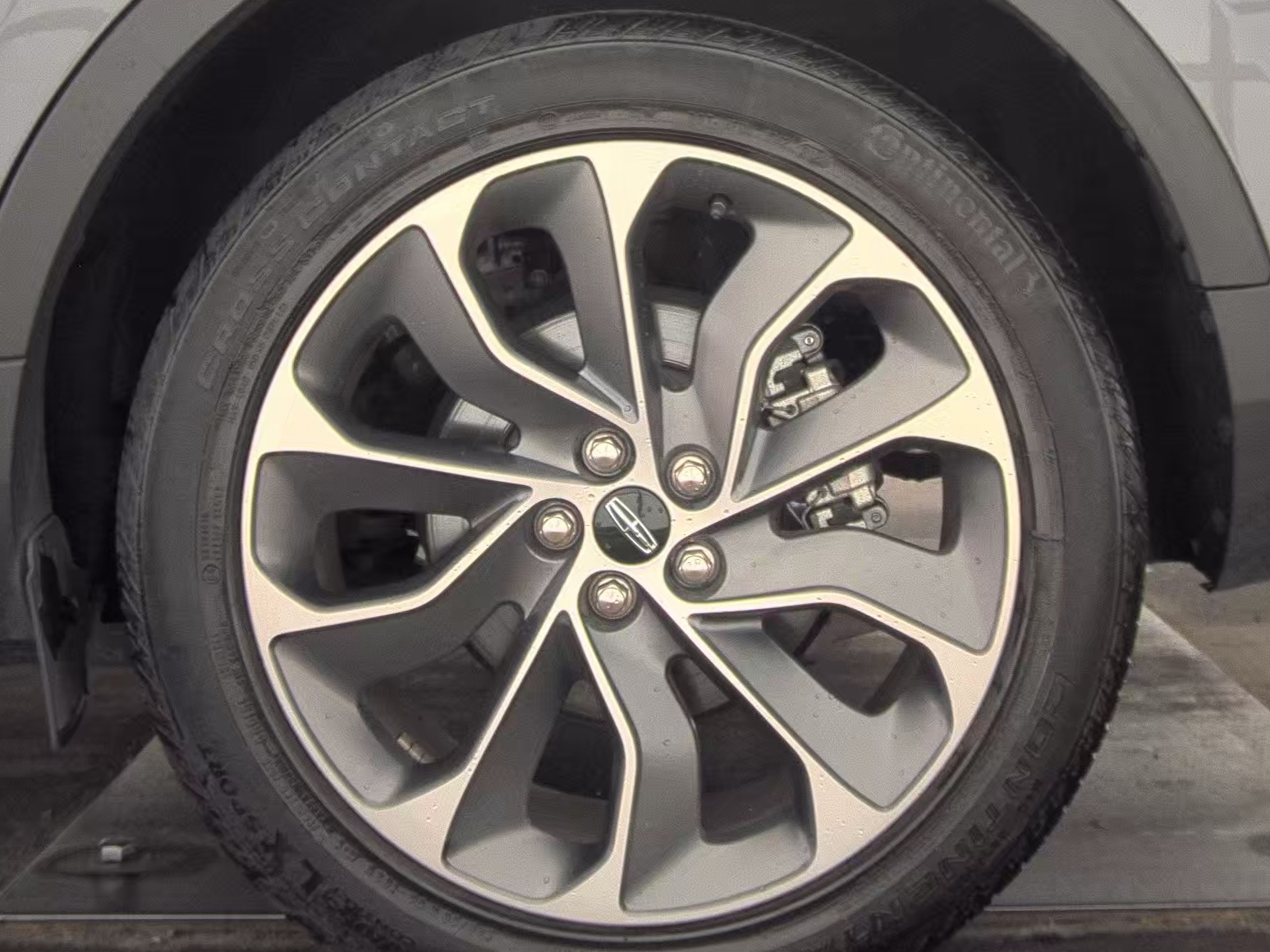 2023 Lincoln Nautilus Reserve FWD