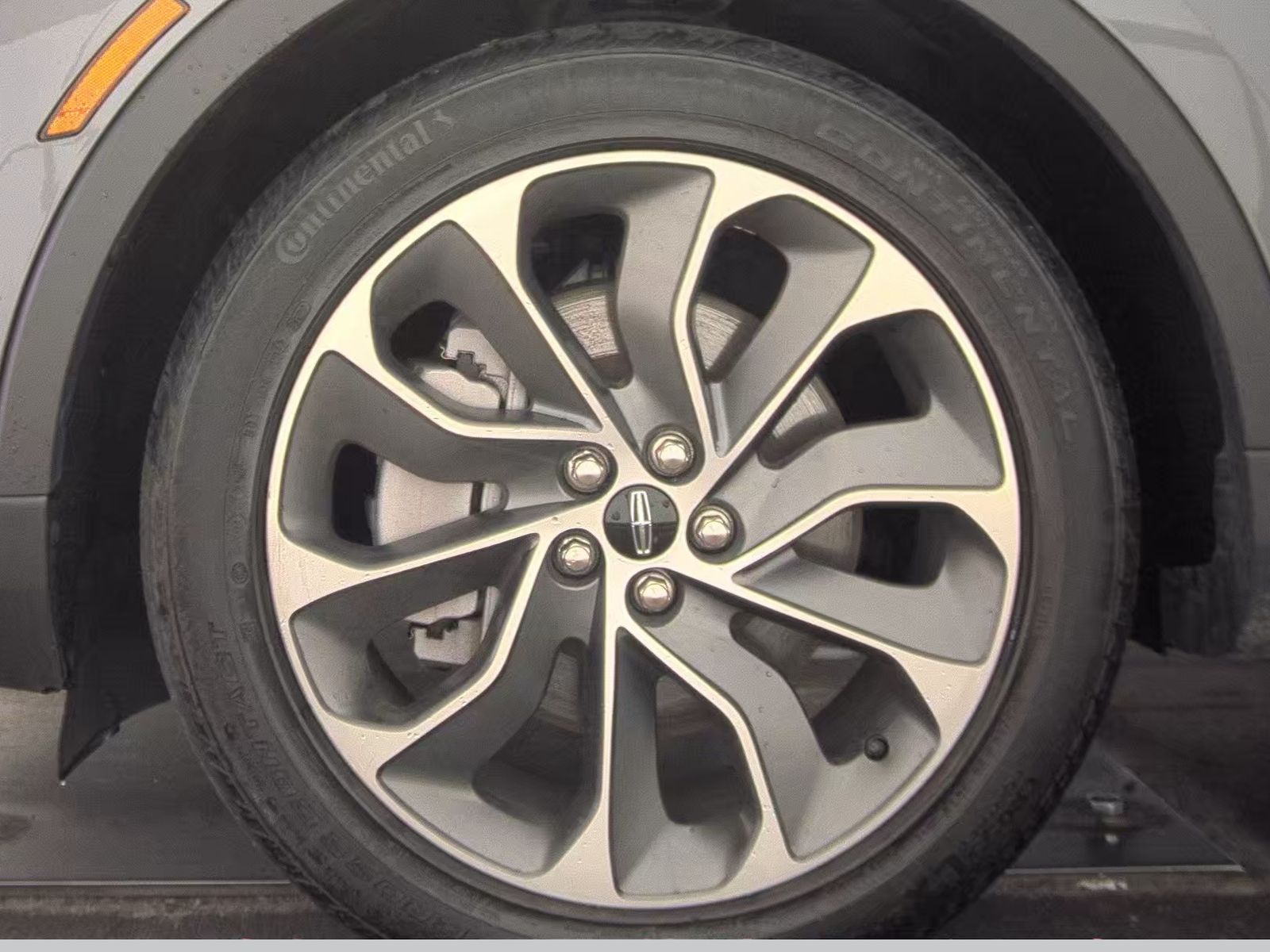 2023 Lincoln Nautilus Reserve FWD