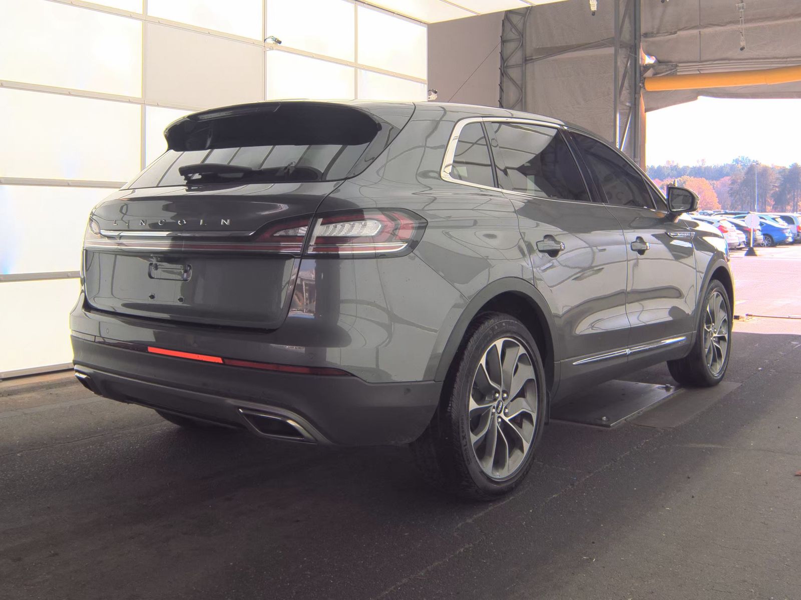 2023 Lincoln Nautilus Reserve FWD