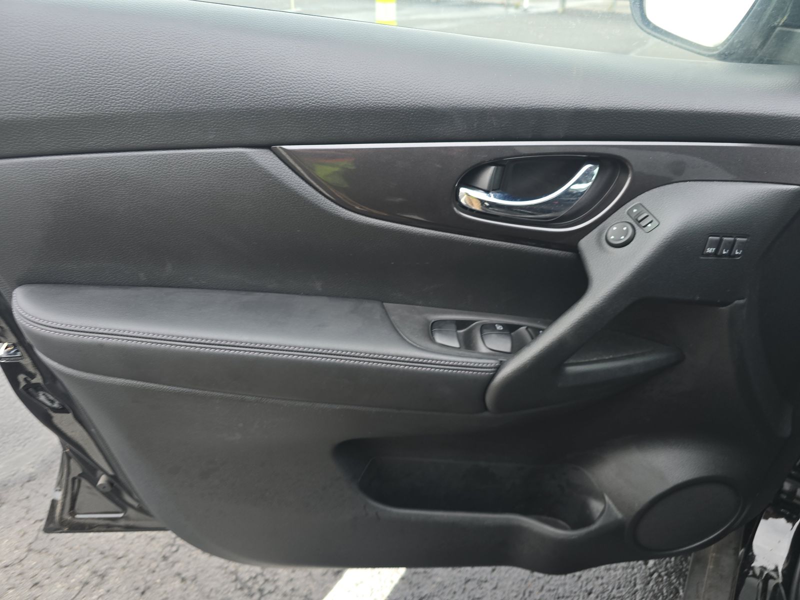 2020 Nissan Rogue SV FWD