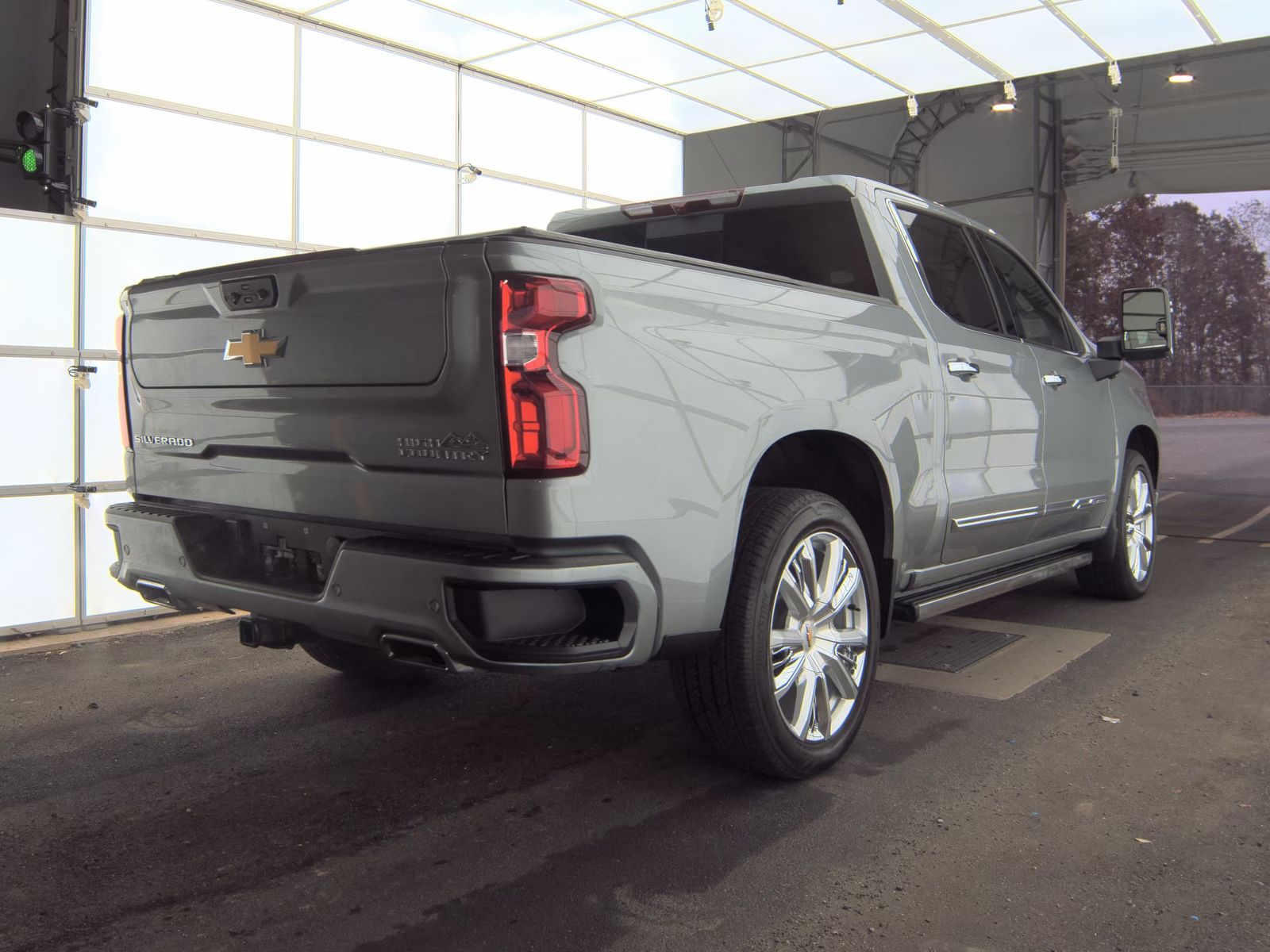 2025 Chevrolet Silverado 1500 High Country AWD