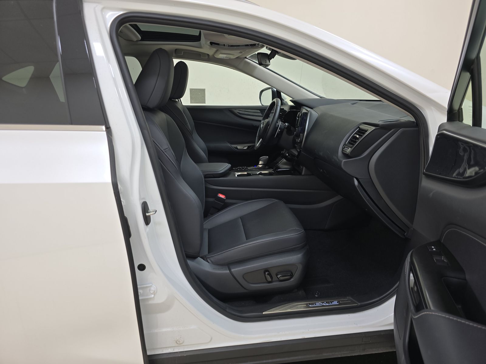 2025 Lexus NX NX 350h Premium AWD