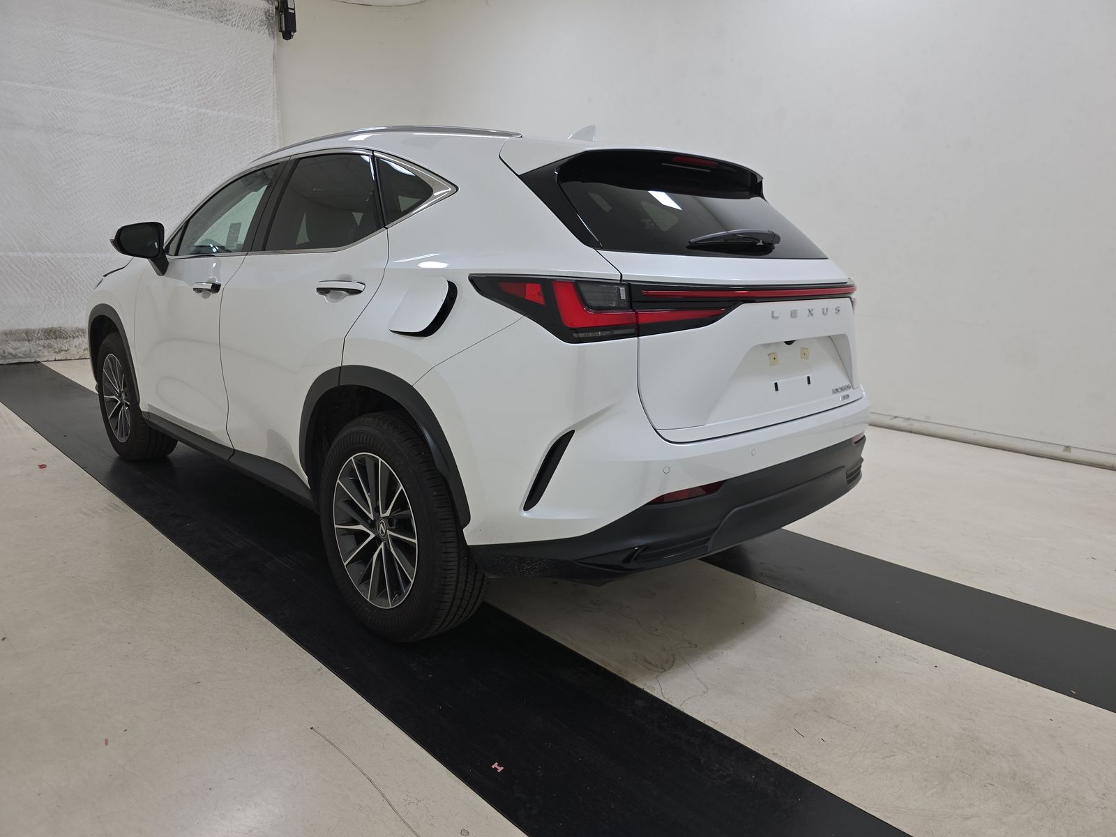 2025 Lexus NX NX 350h Premium AWD